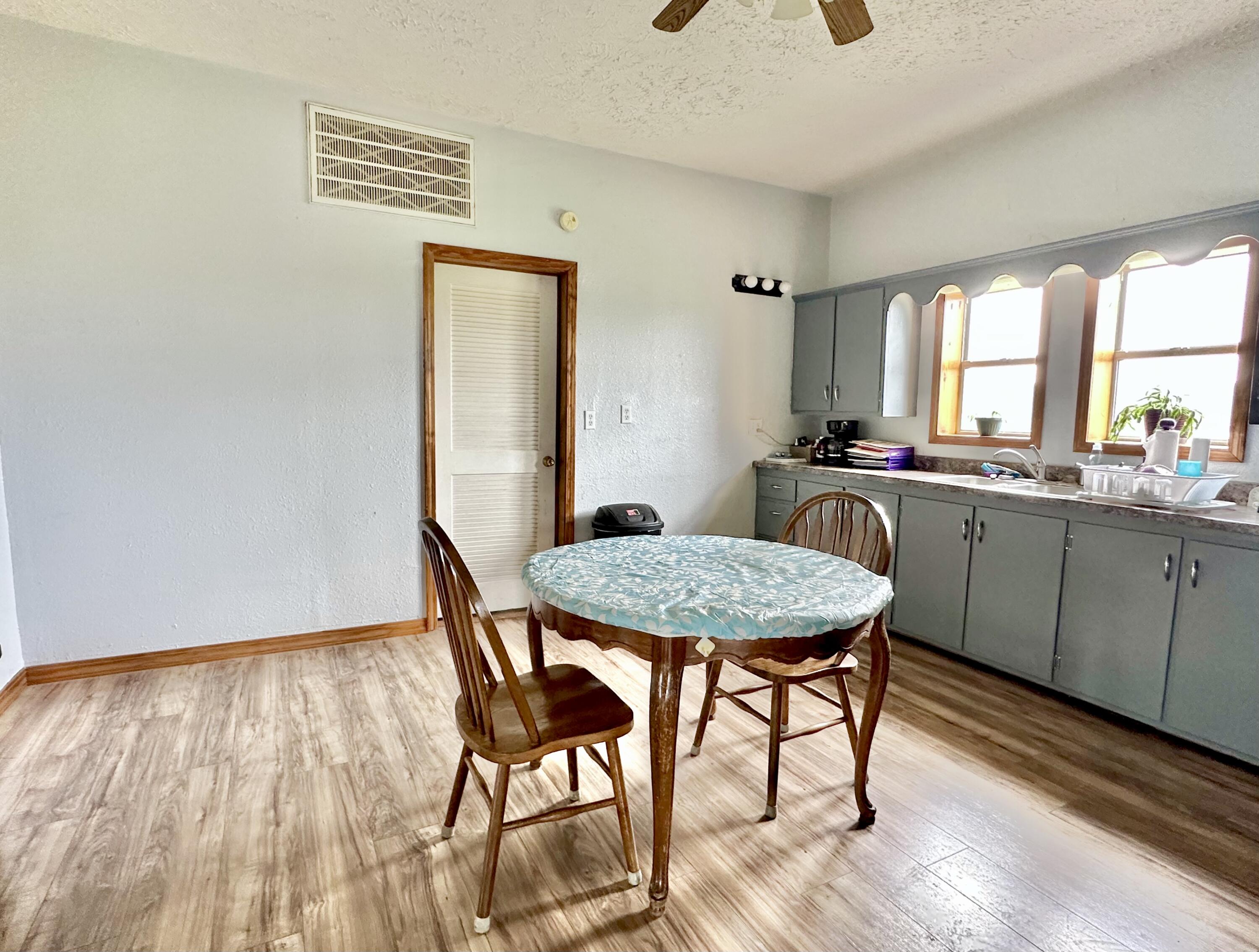 3656 Sunshine Road Property Photo 9