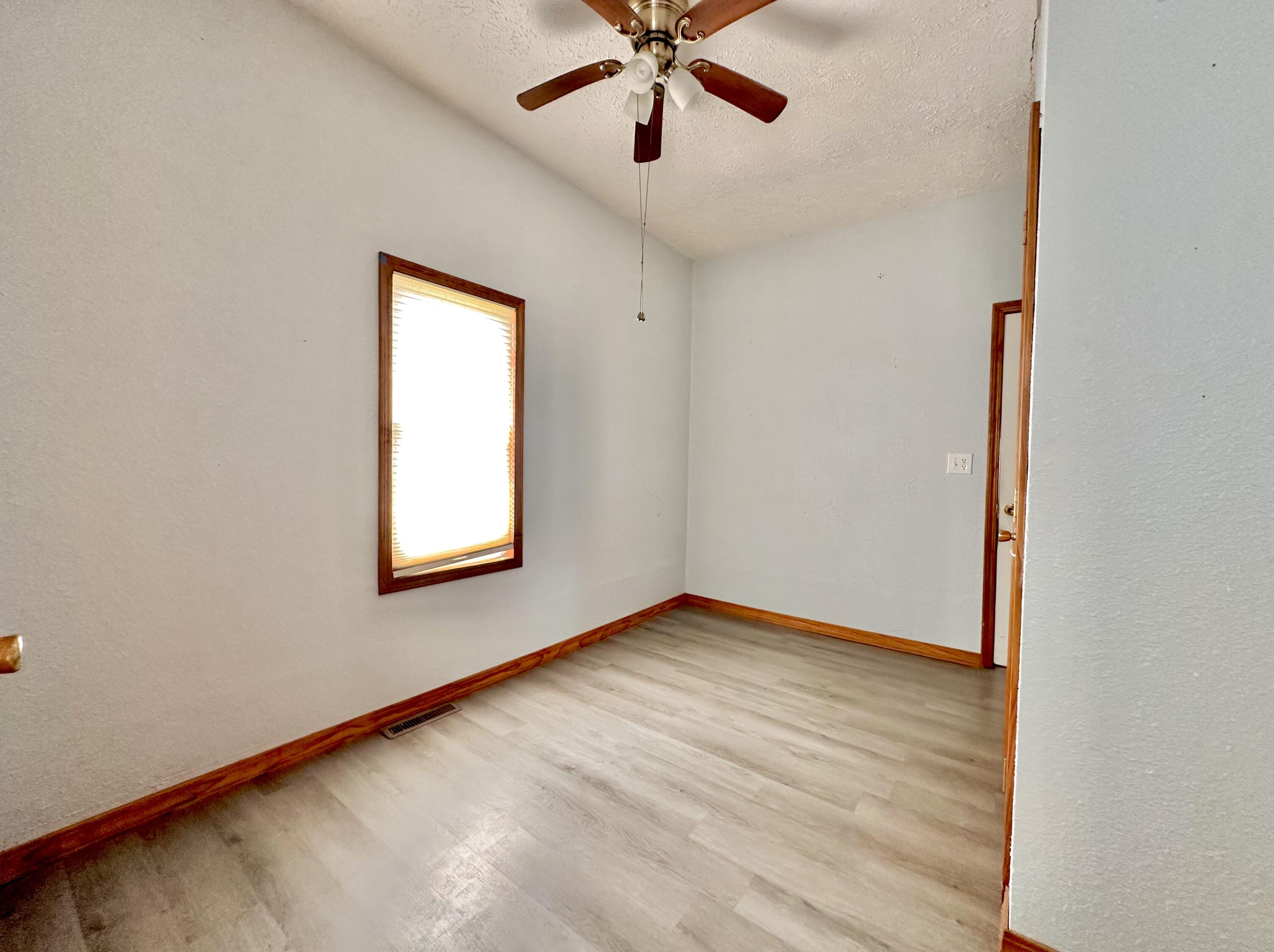 3656 Sunshine Road Property Photo 17
