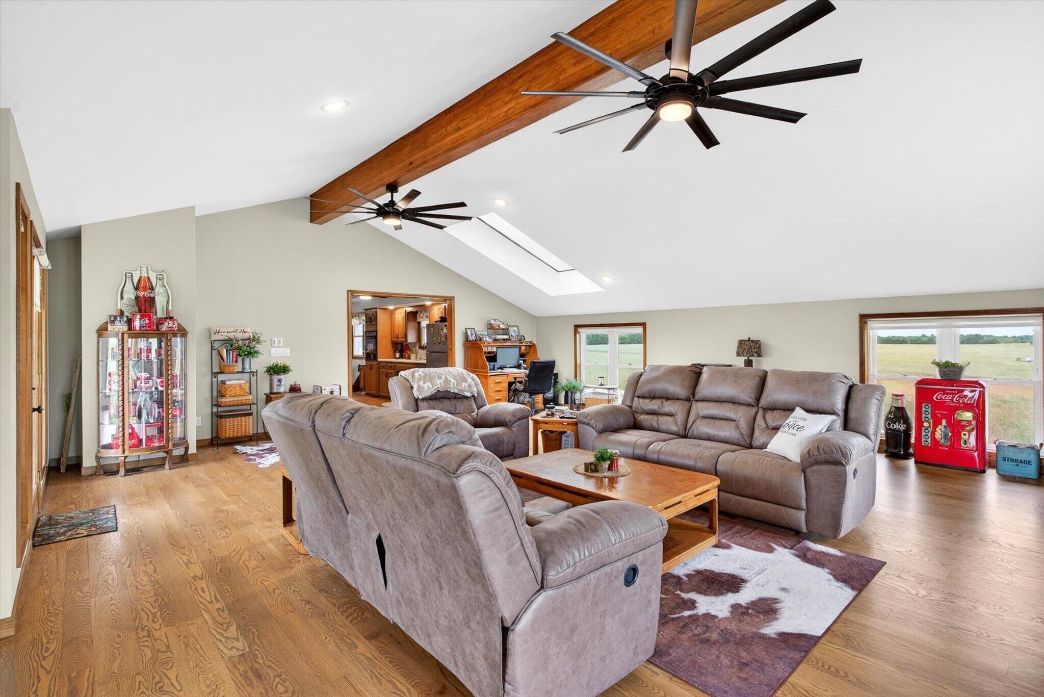 60326939 Property Photo 9