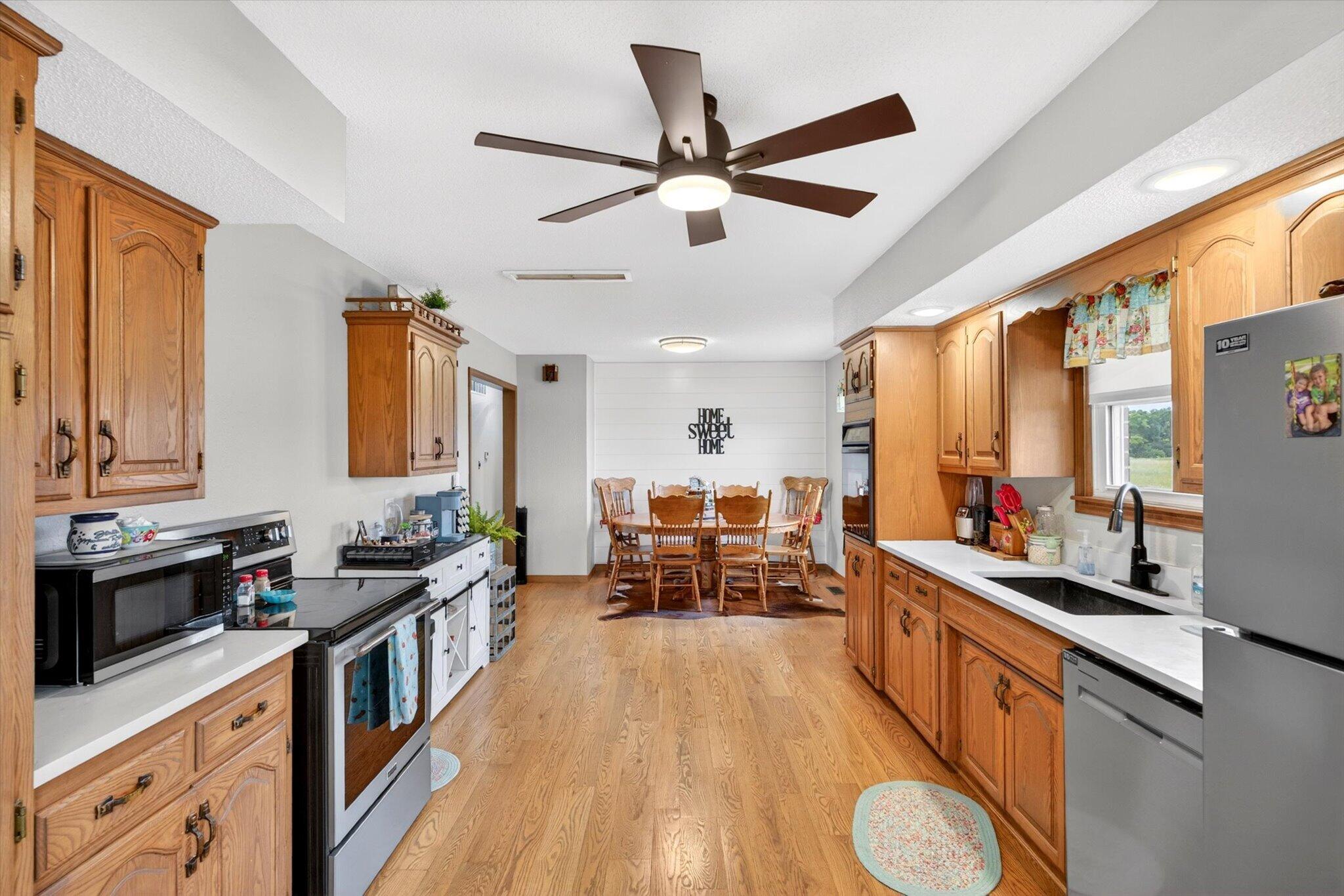 60326939 Property Photo 11