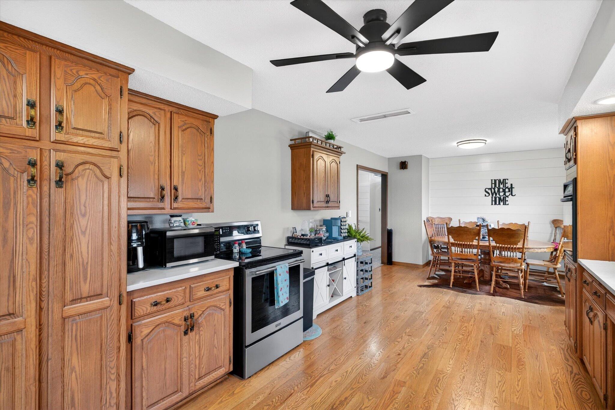 60326939 Property Photo 12