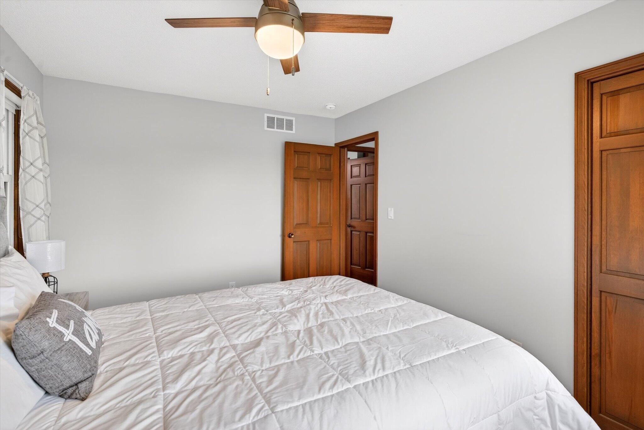 60326939 Property Photo 17
