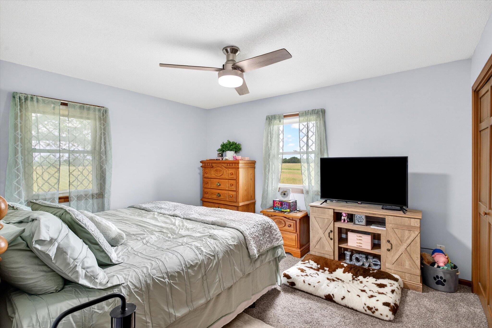 60326939 Property Photo 19