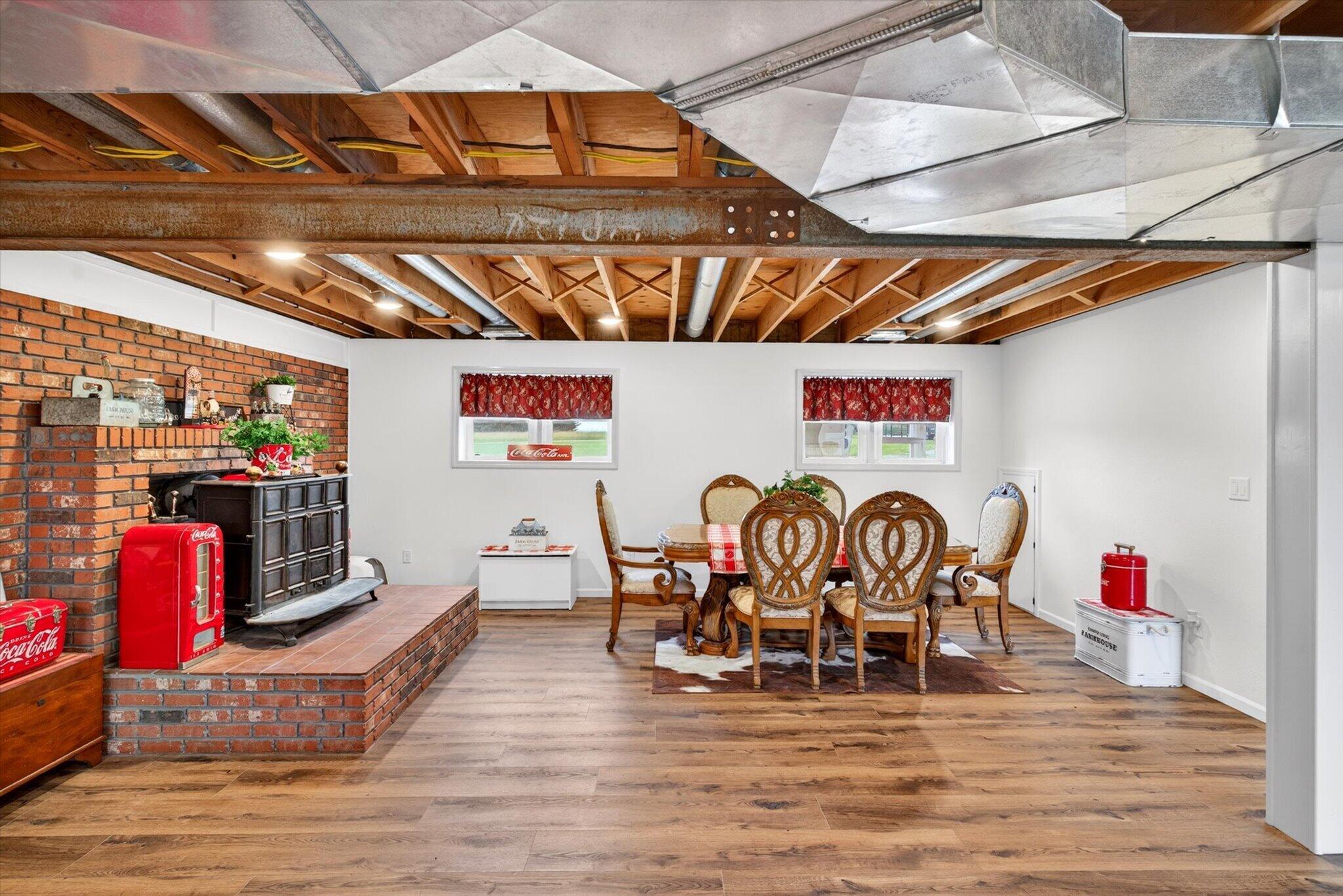 60326939 Property Photo 24