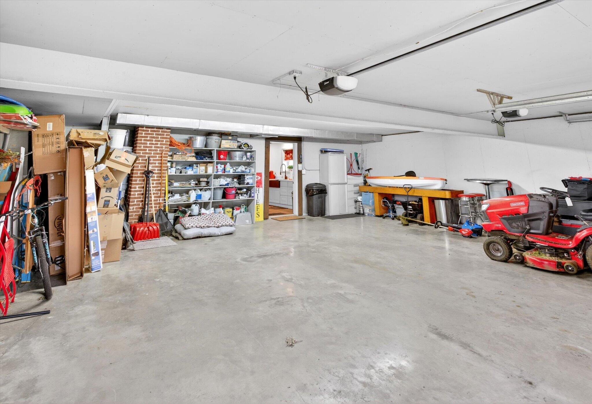 60326939 Property Photo 32