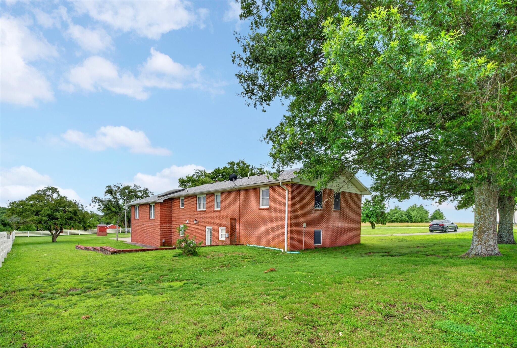 60326939 Property Photo 36