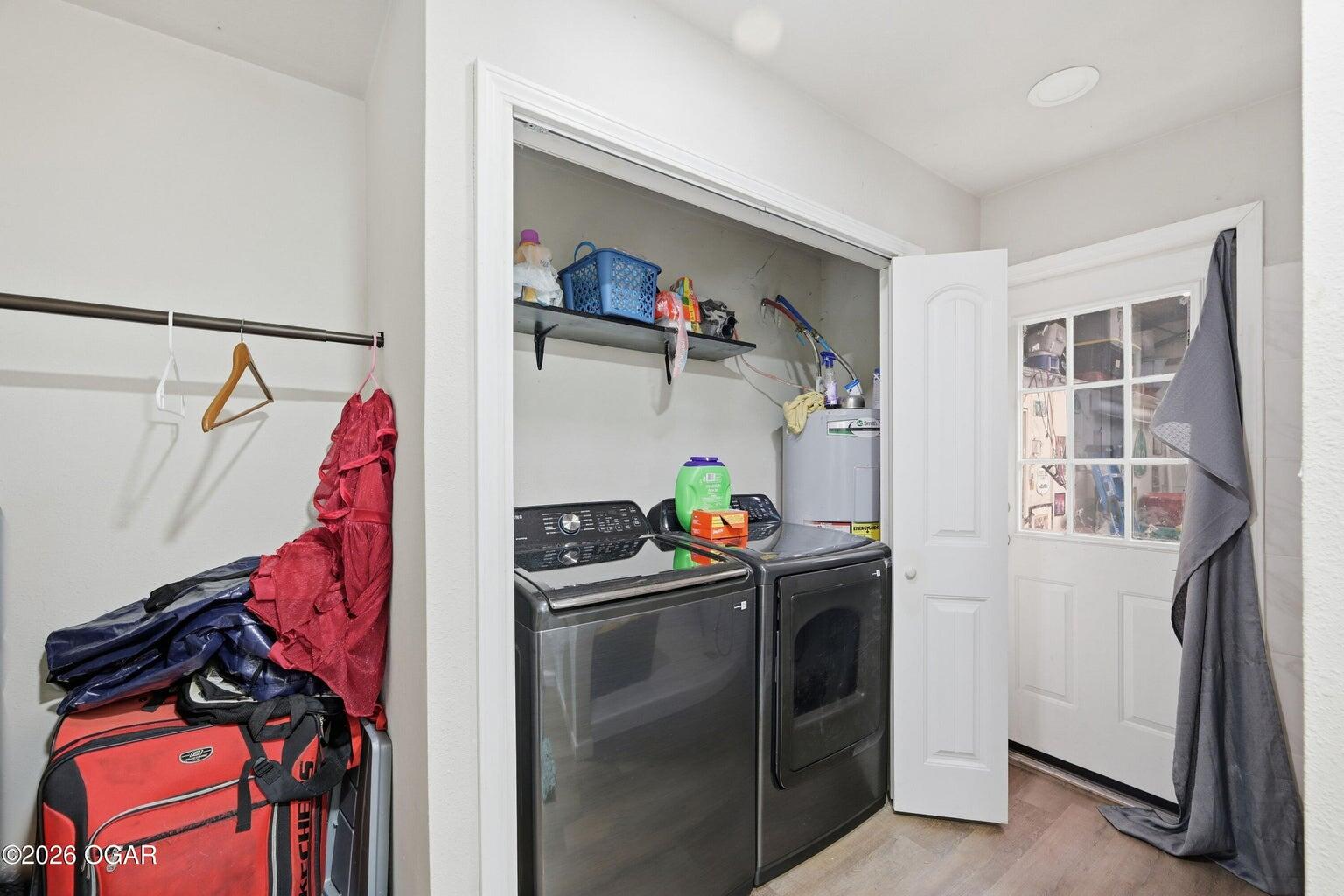 222 West Splitlog Street Property Photo 18