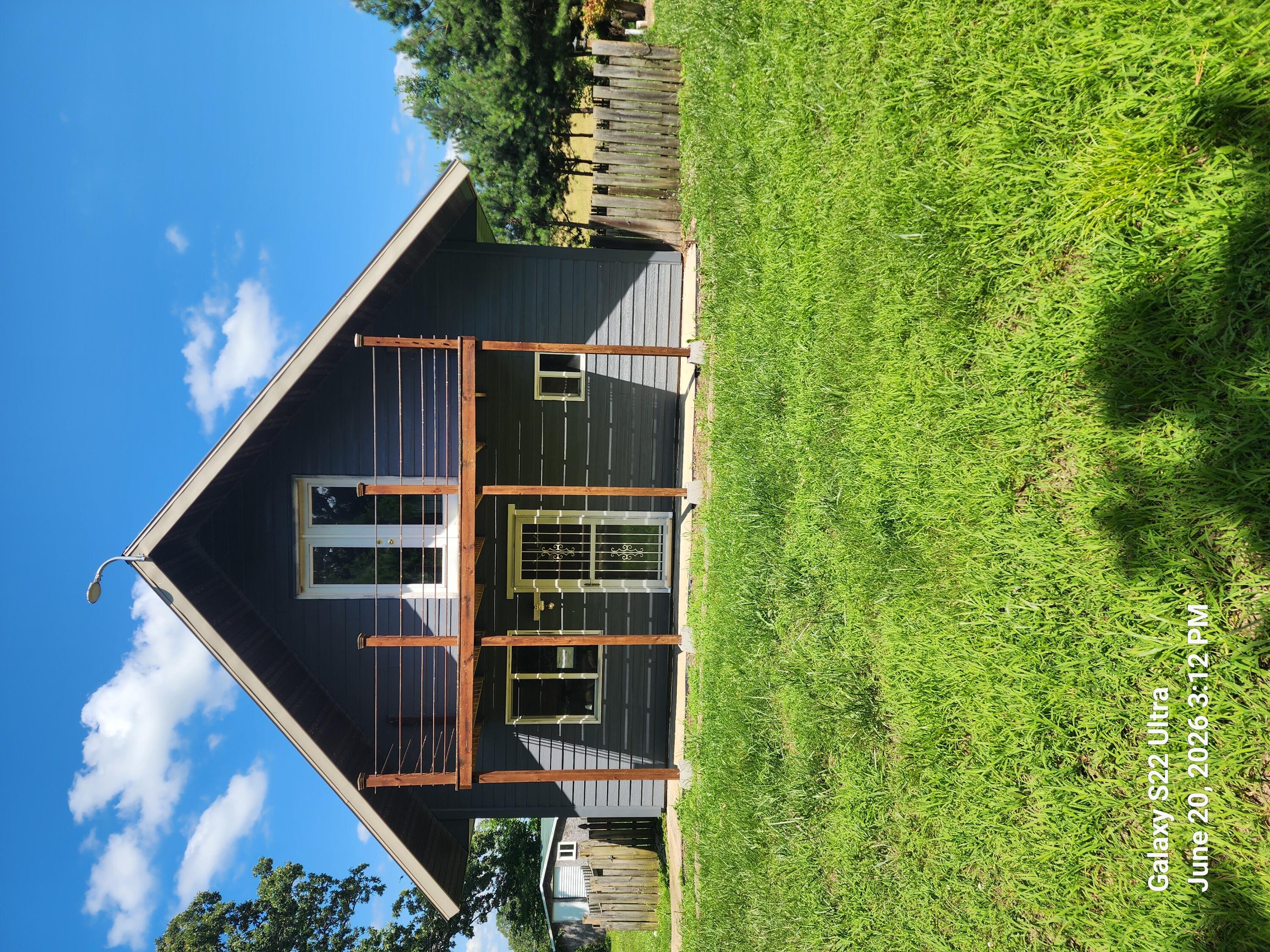 3702 County Road 4910 Property Photo 1