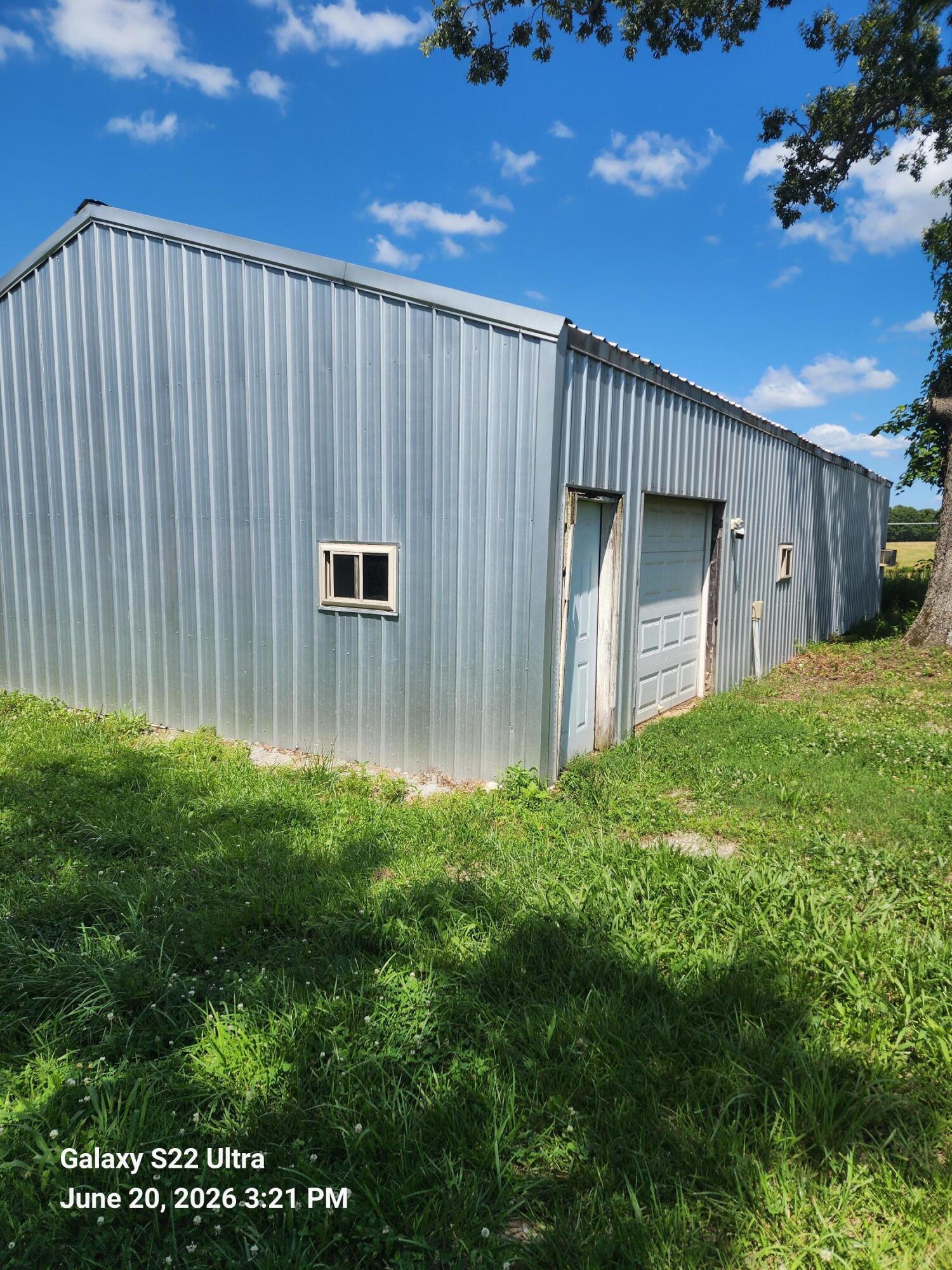 3702 County Road 4910 Property Photo 13