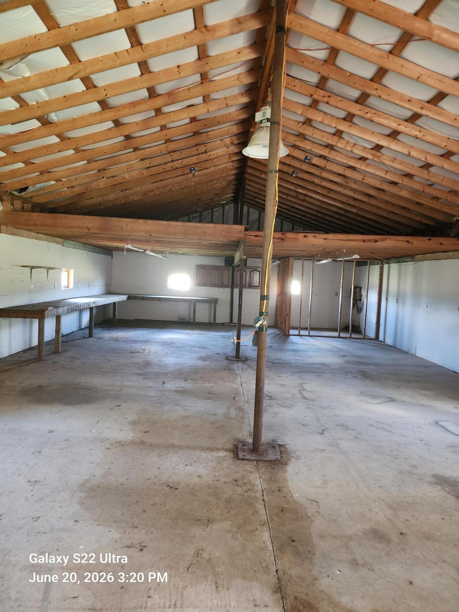 3702 County Road 4910 Property Photo 14
