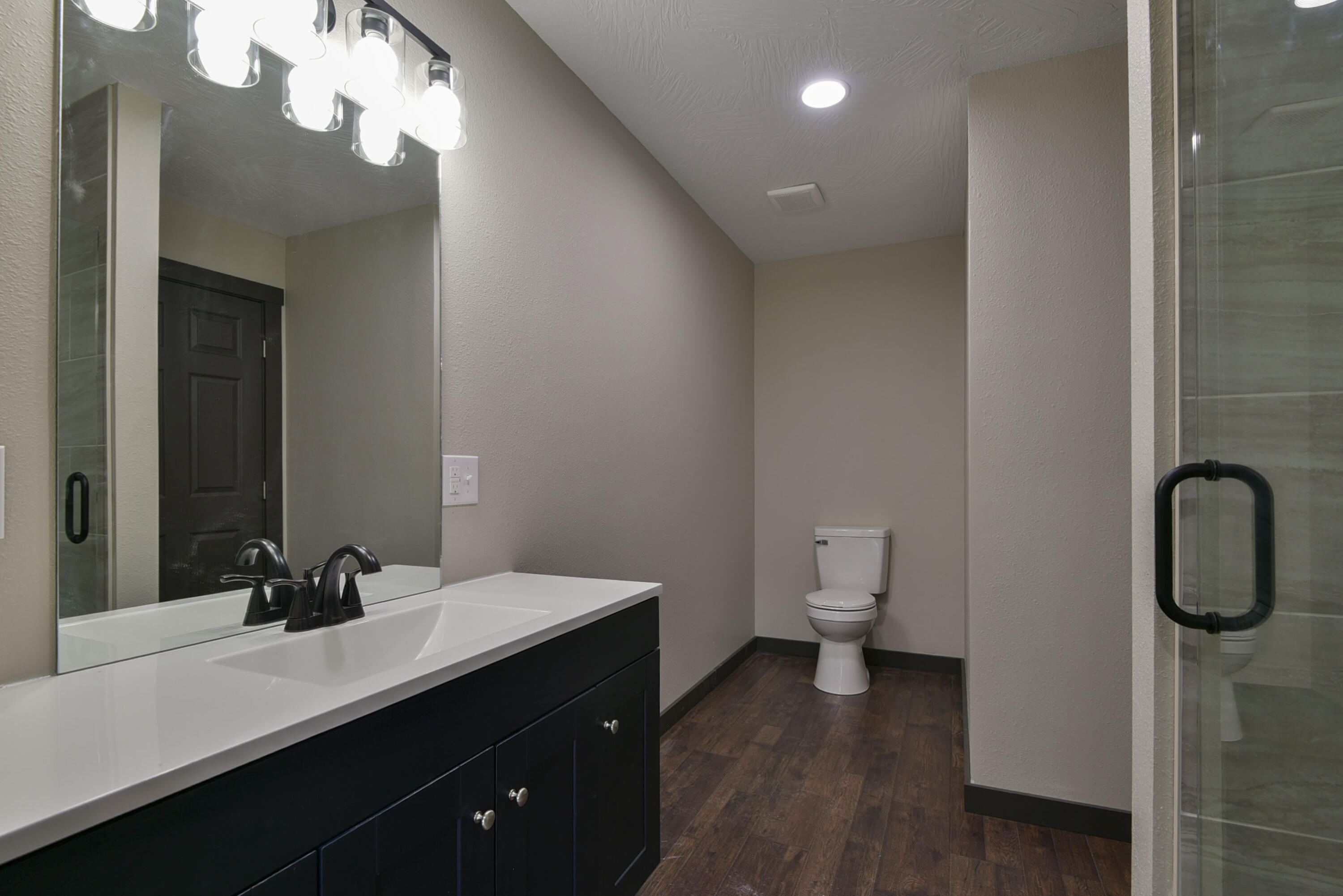 606 Old Exeter Road Property Photo 19