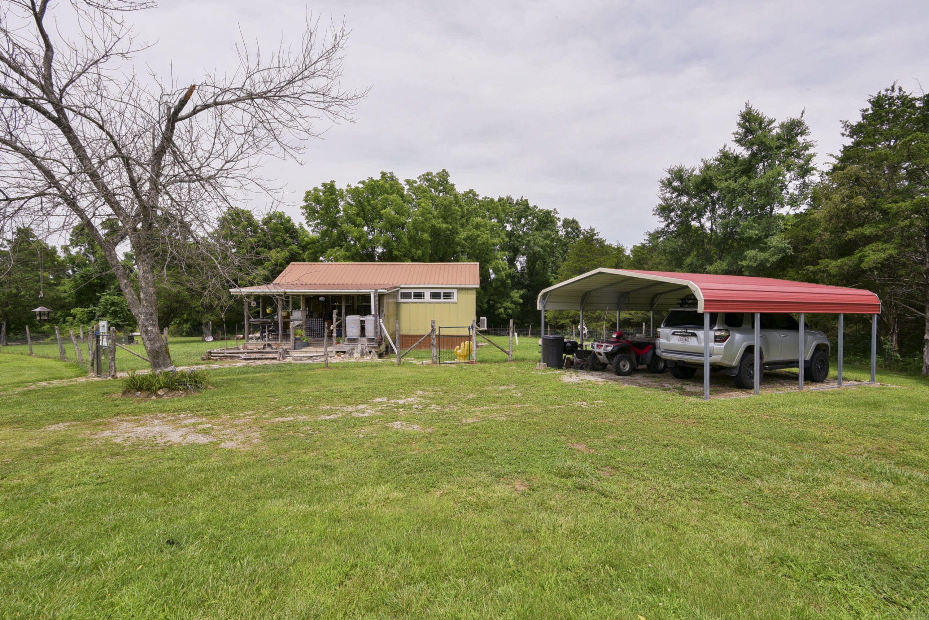 25086 State Highway M Property Photo 3