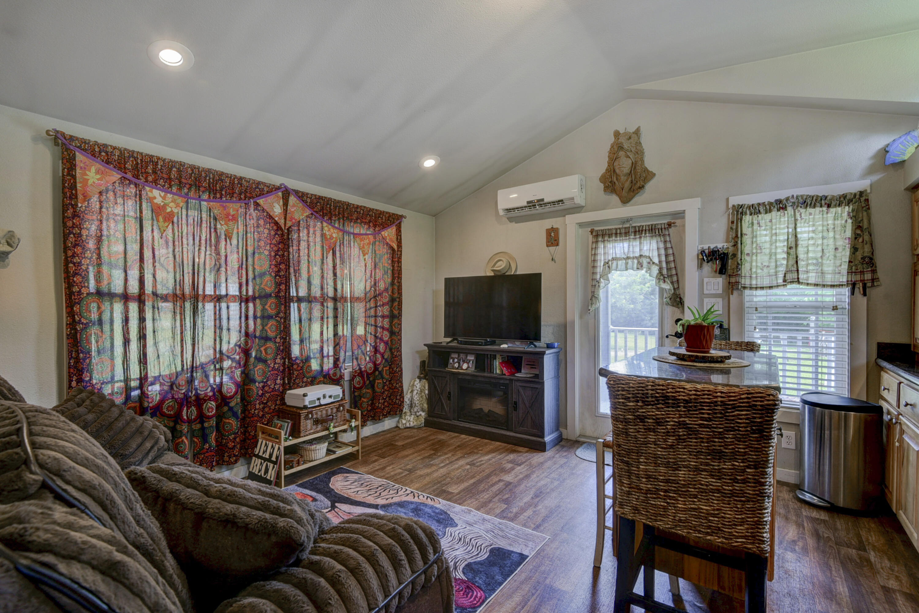 25086 State Highway M Property Photo 19