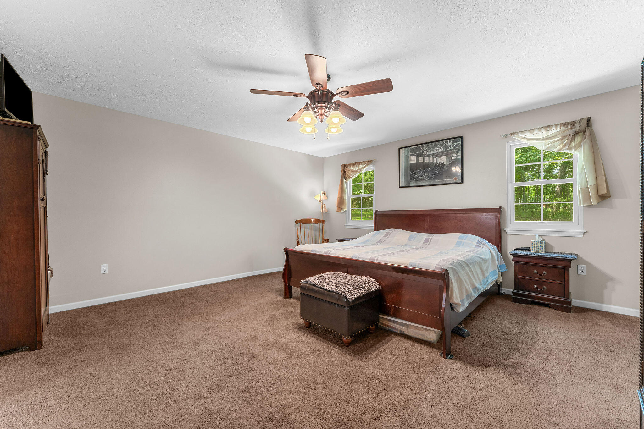 450 Hobart Drive Property Photo 12