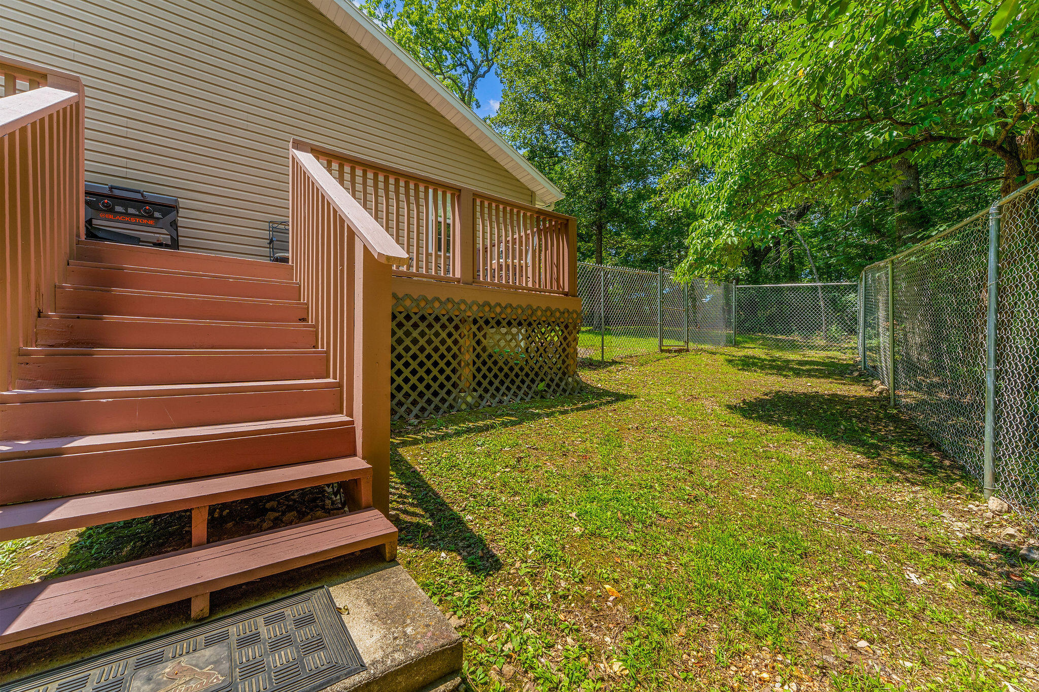 450 Hobart Drive Property Photo 33