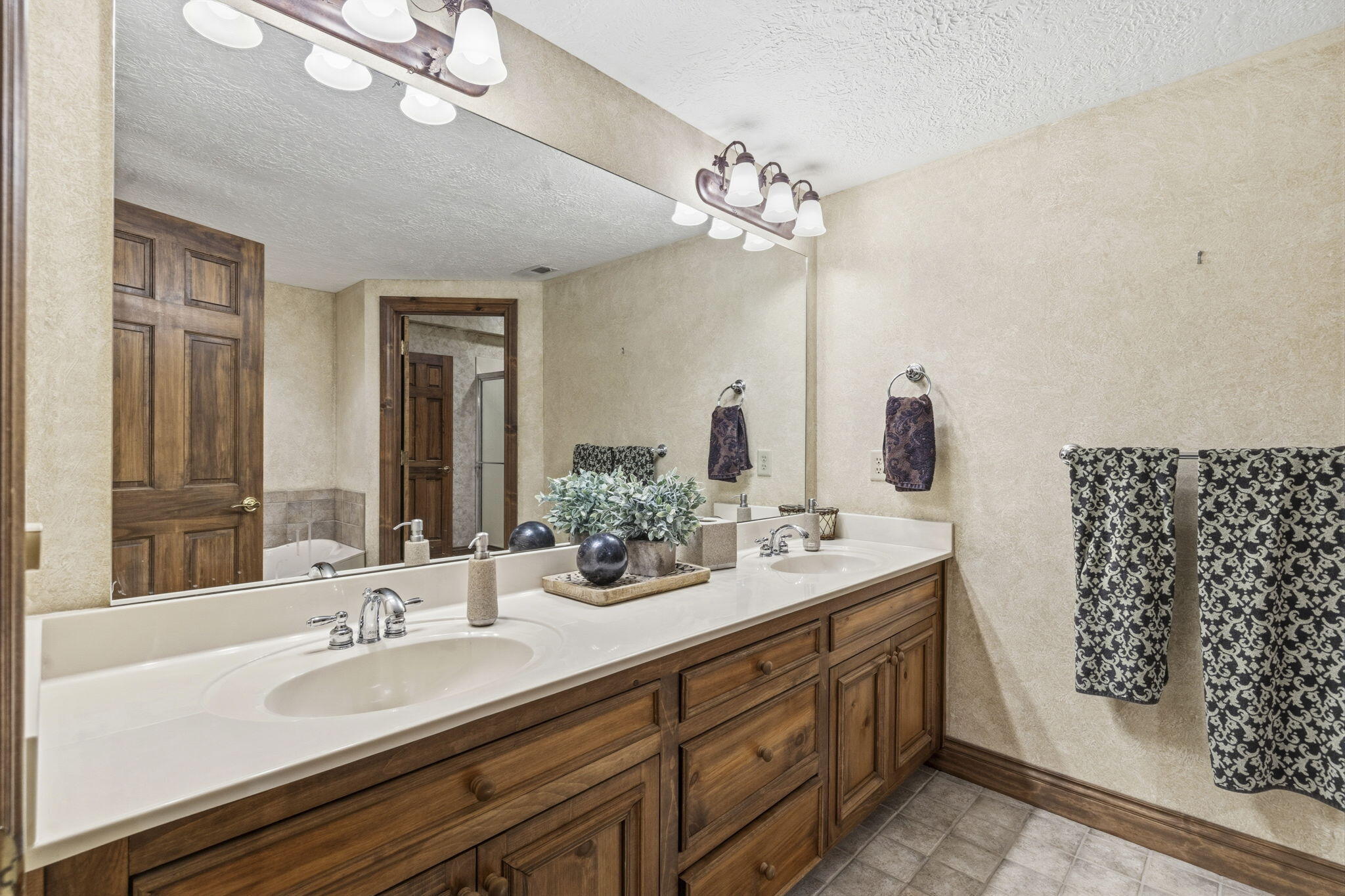 9450 East Fireside Lane Property Photo 43