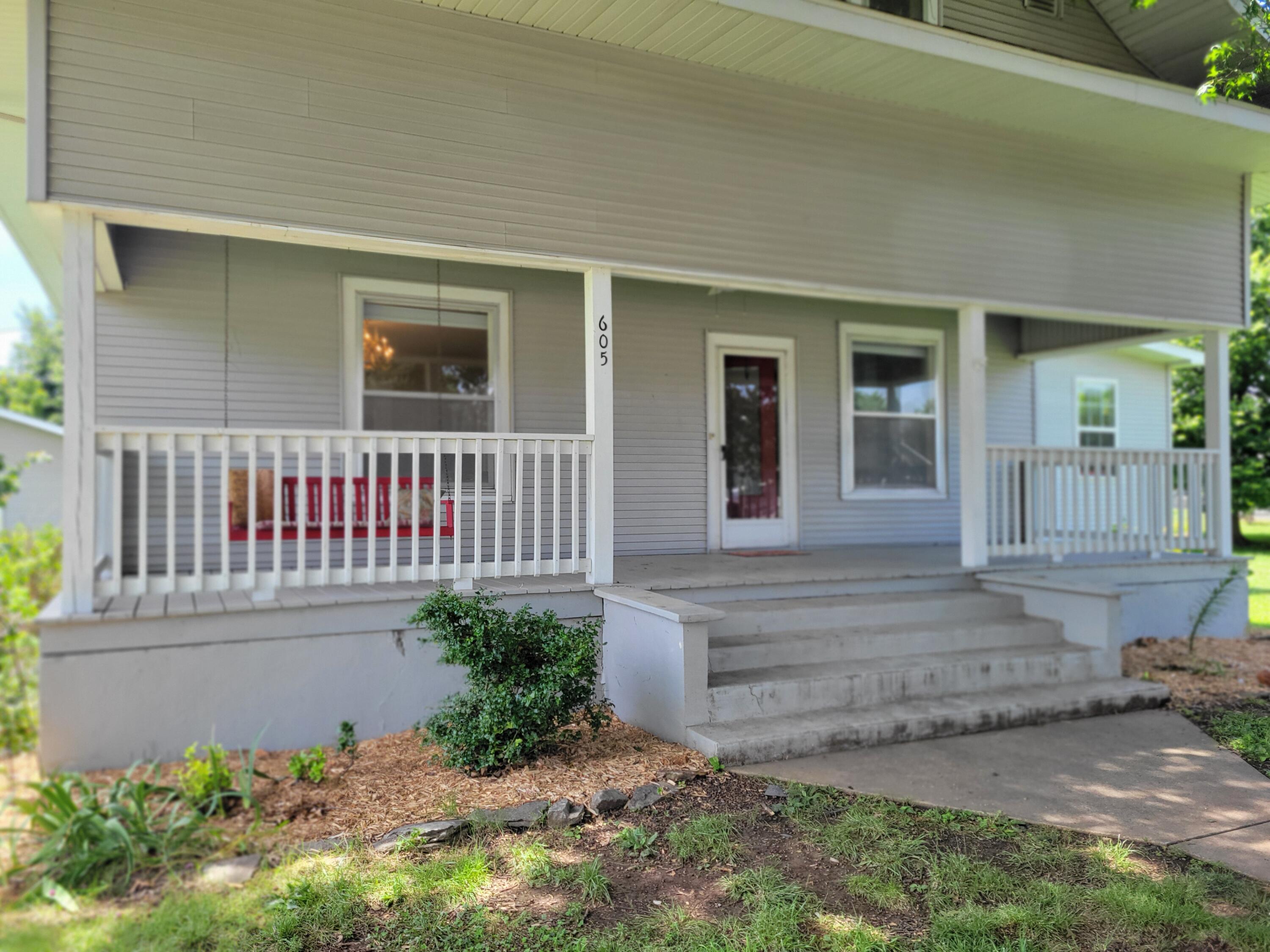 605 South Street Property Photo 3