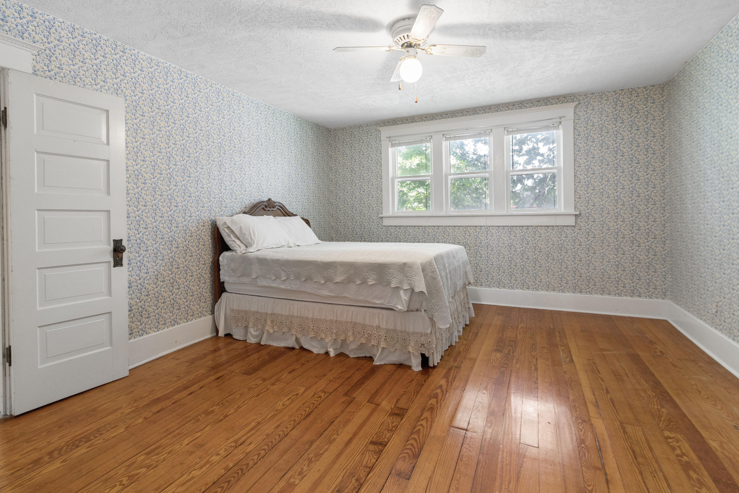 605 South Street Property Photo 31