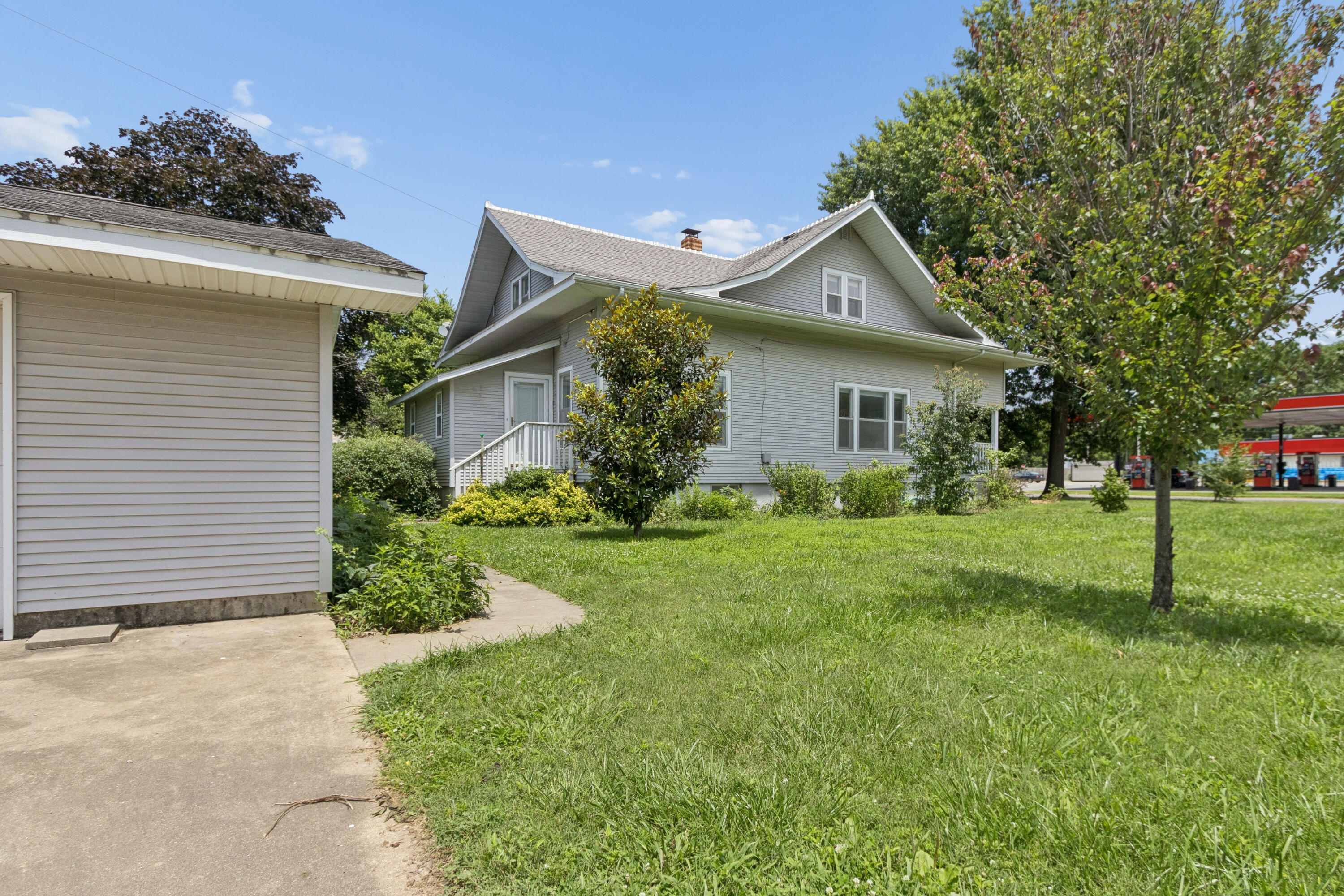 605 South Street Property Photo 40