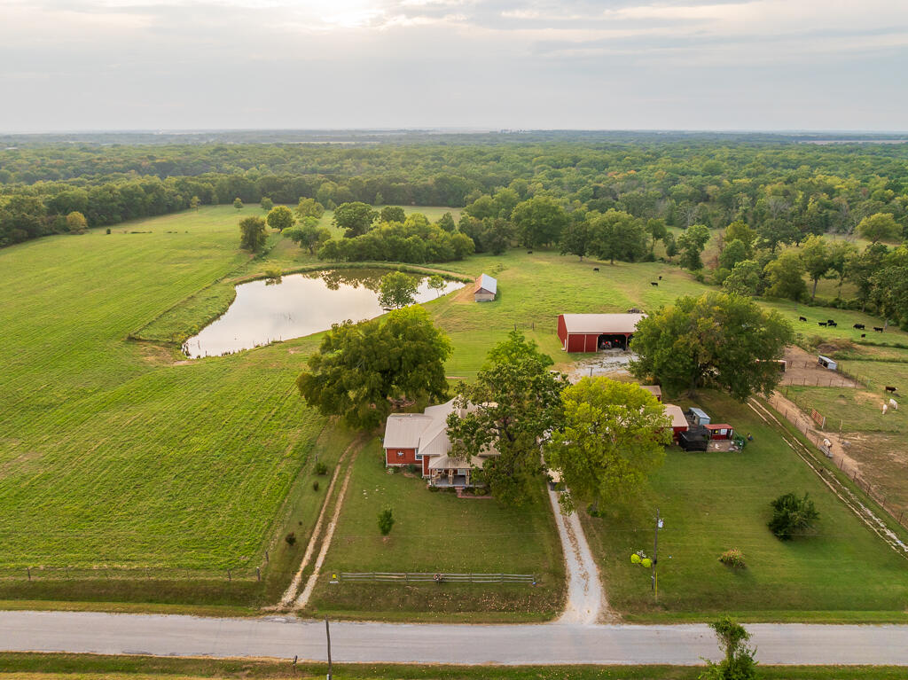 10374 South 1575 Road Property Photo 7