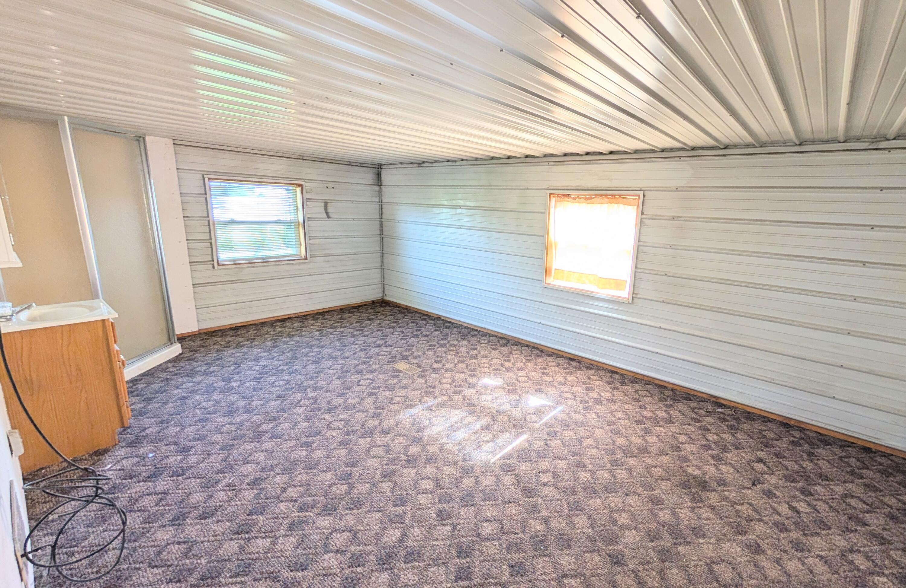 3055 South 32 Highway Property Photo 15