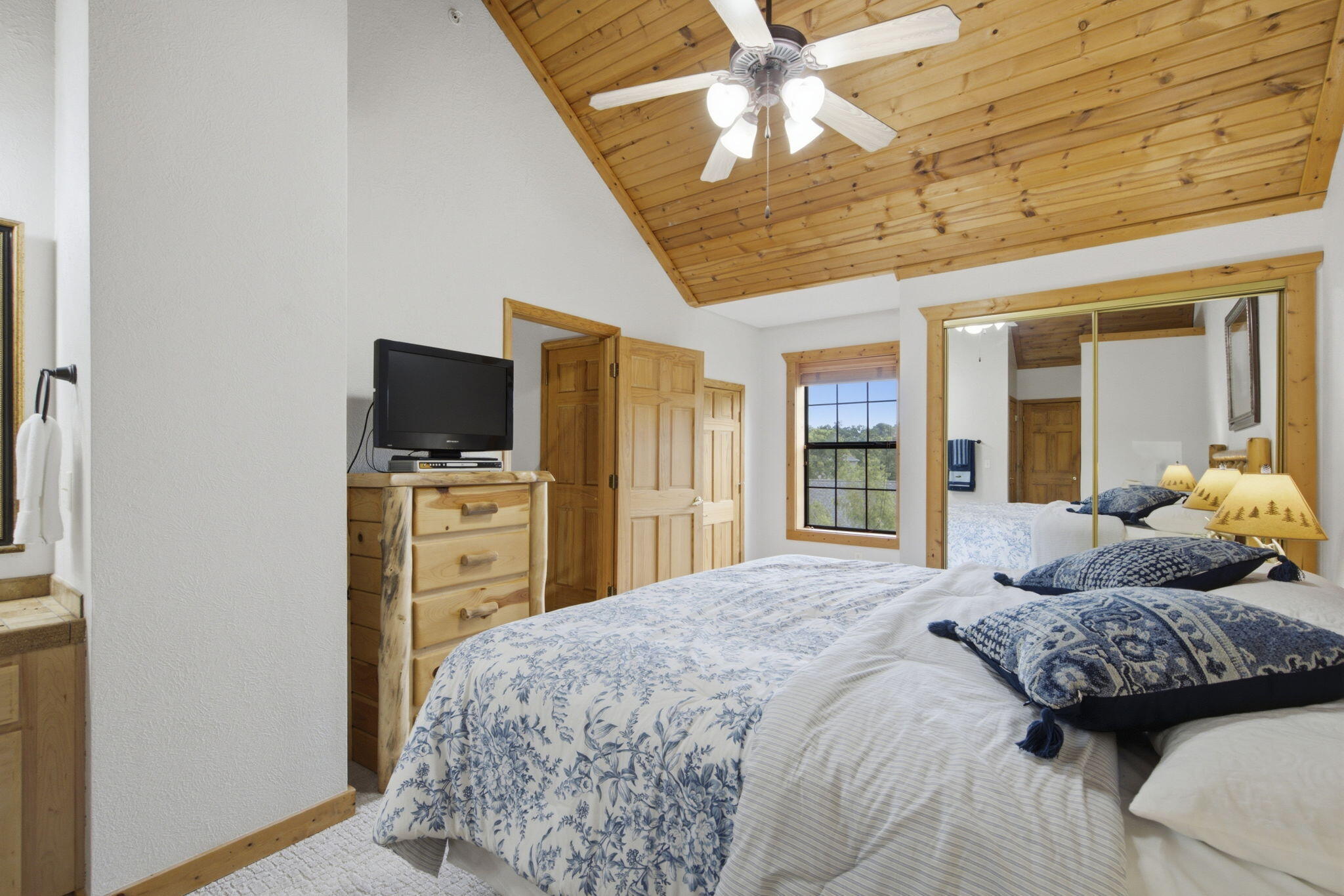 132 Rock Candy Lane Property Photo 29