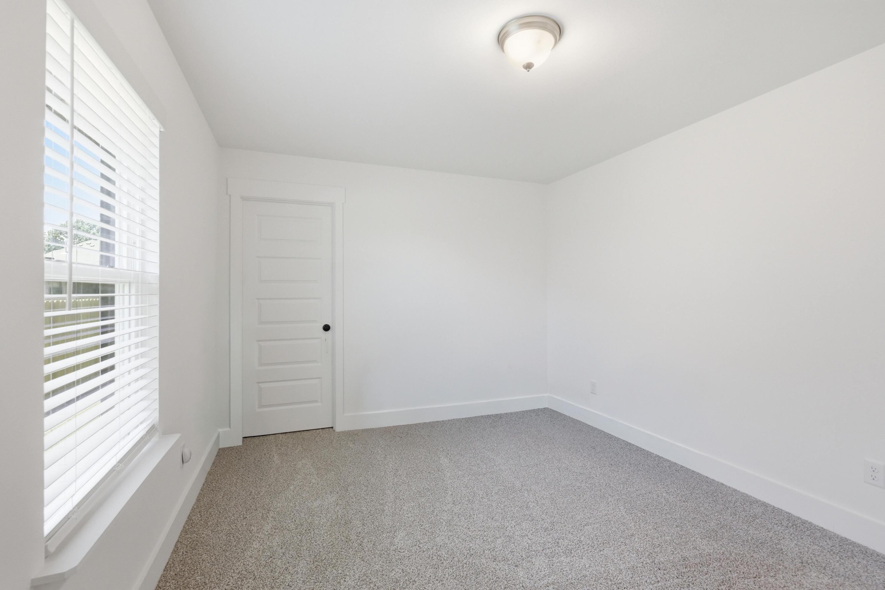 902 Silver Oaks Drive Property Photo 45