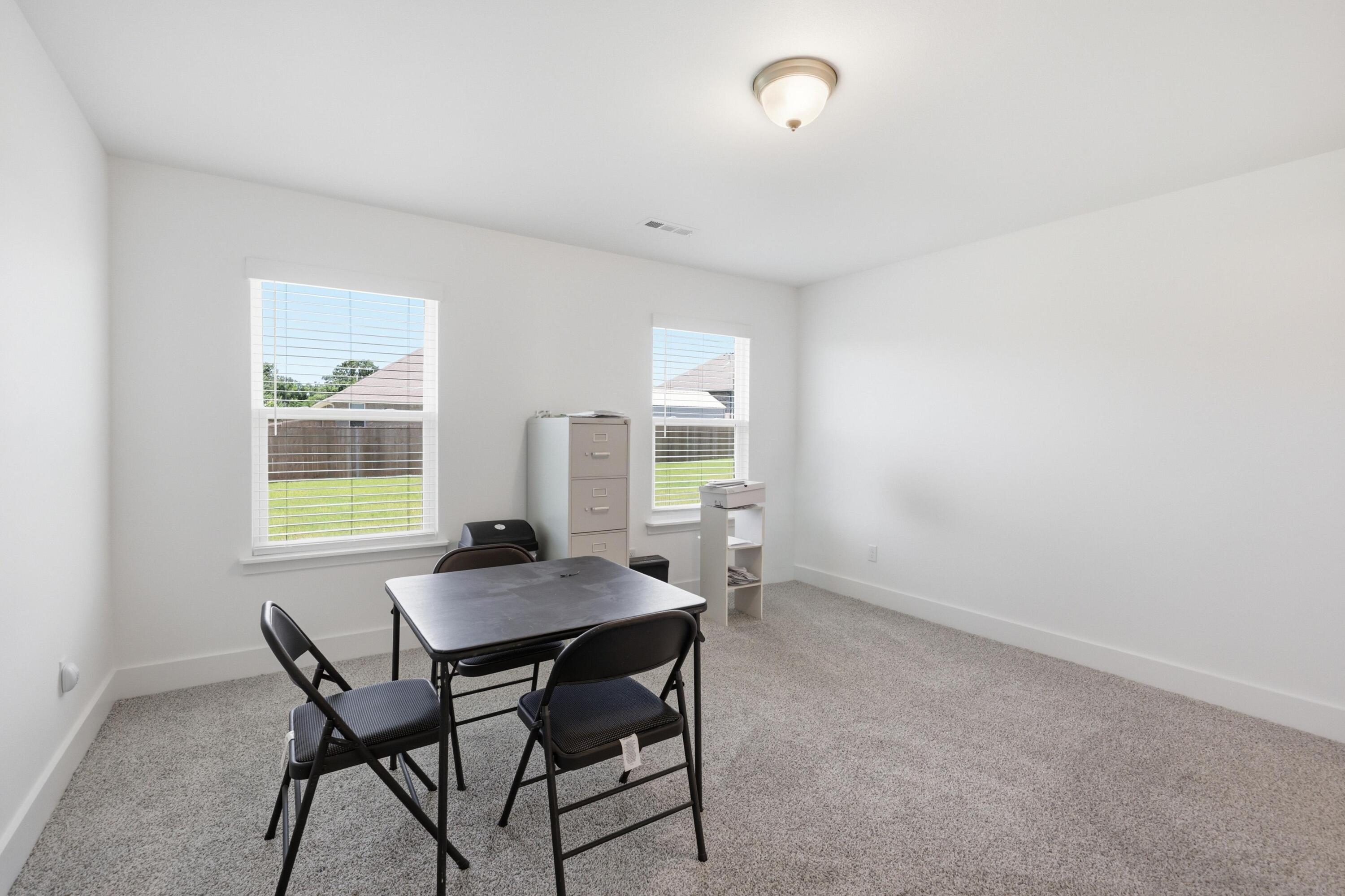 902 Silver Oaks Drive Property Photo 48
