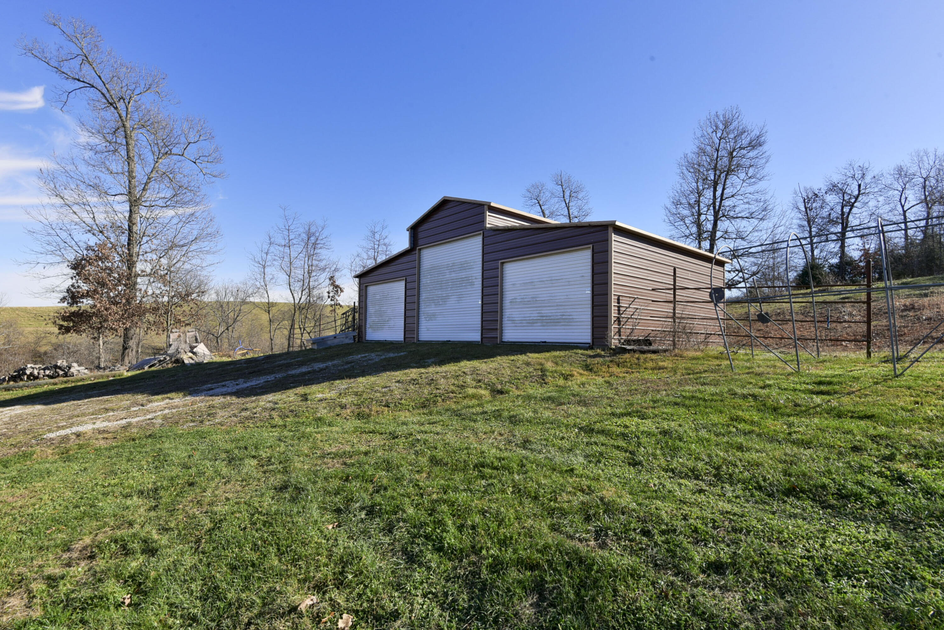 19005 Farm Road 1170 Property Photo 4