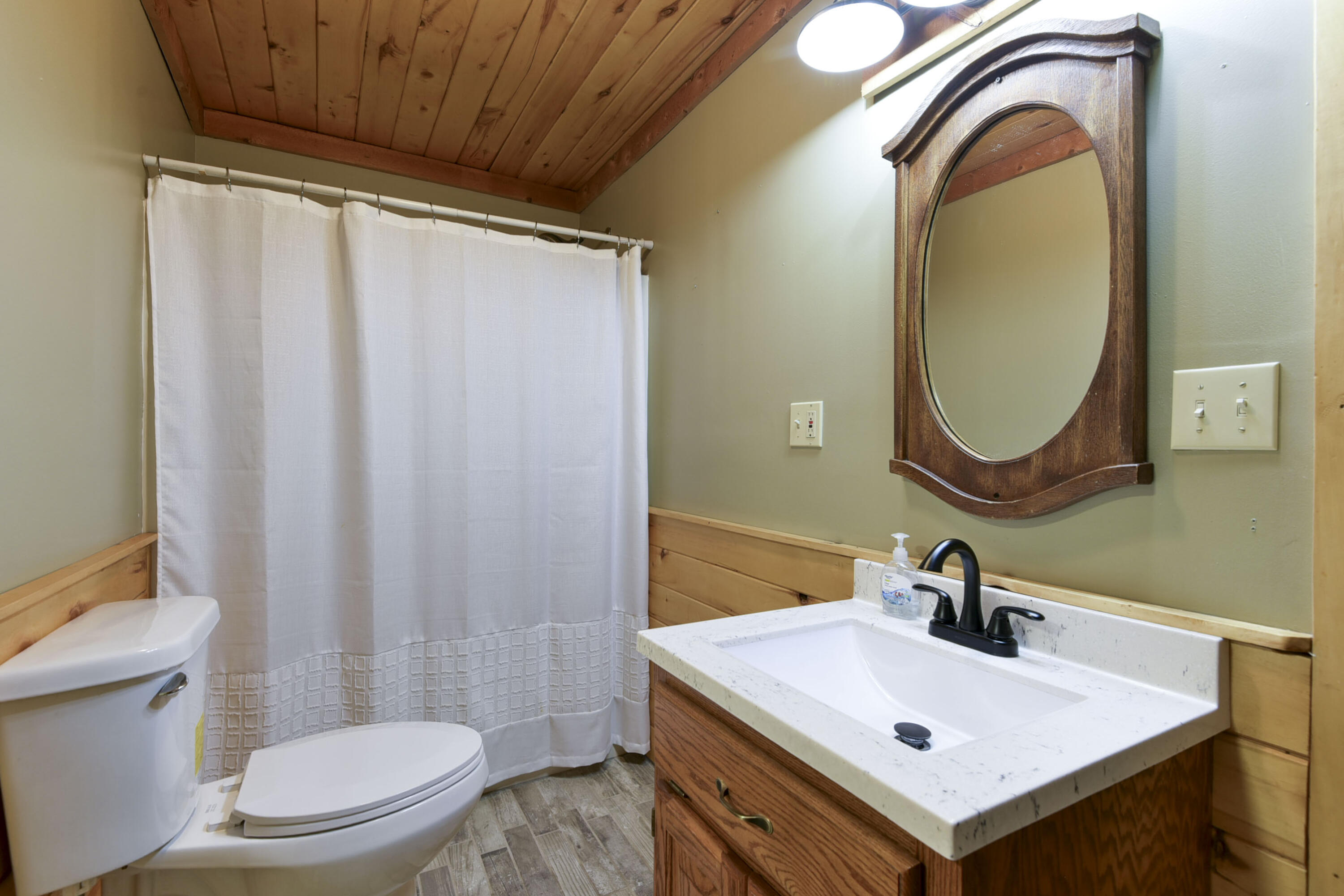 19005 Farm Road 1170 Property Photo 13
