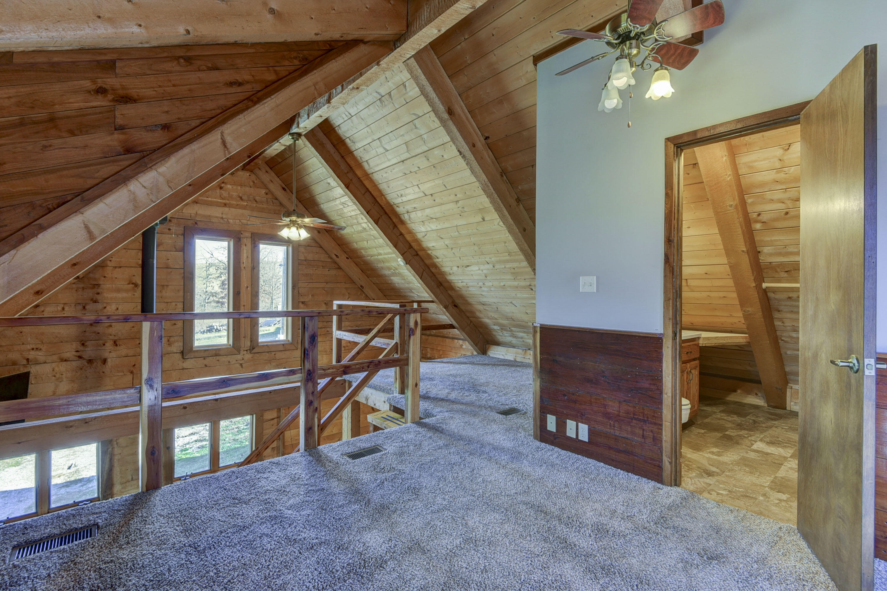 19005 Farm Road 1170 Property Photo 17