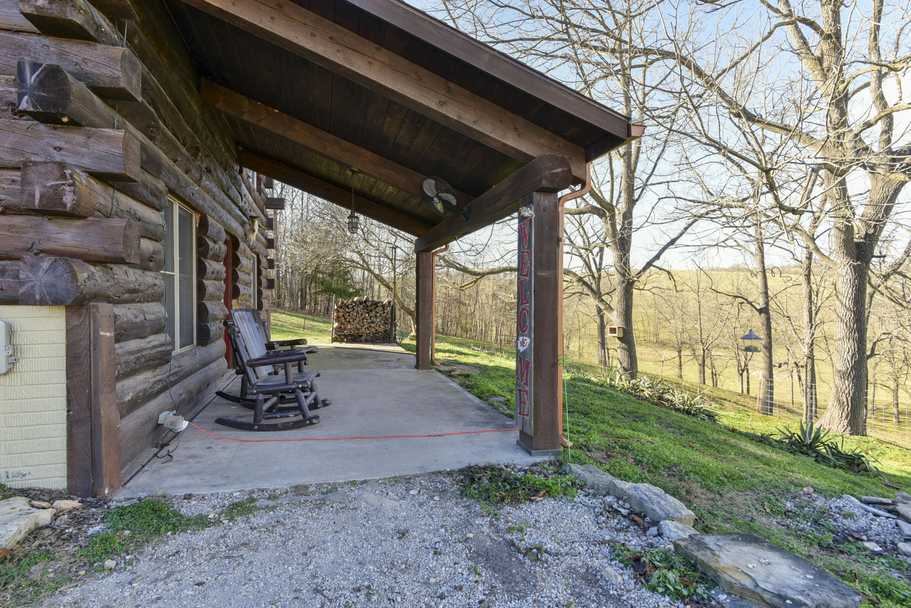 19005 Farm Road 1170 Property Photo 24
