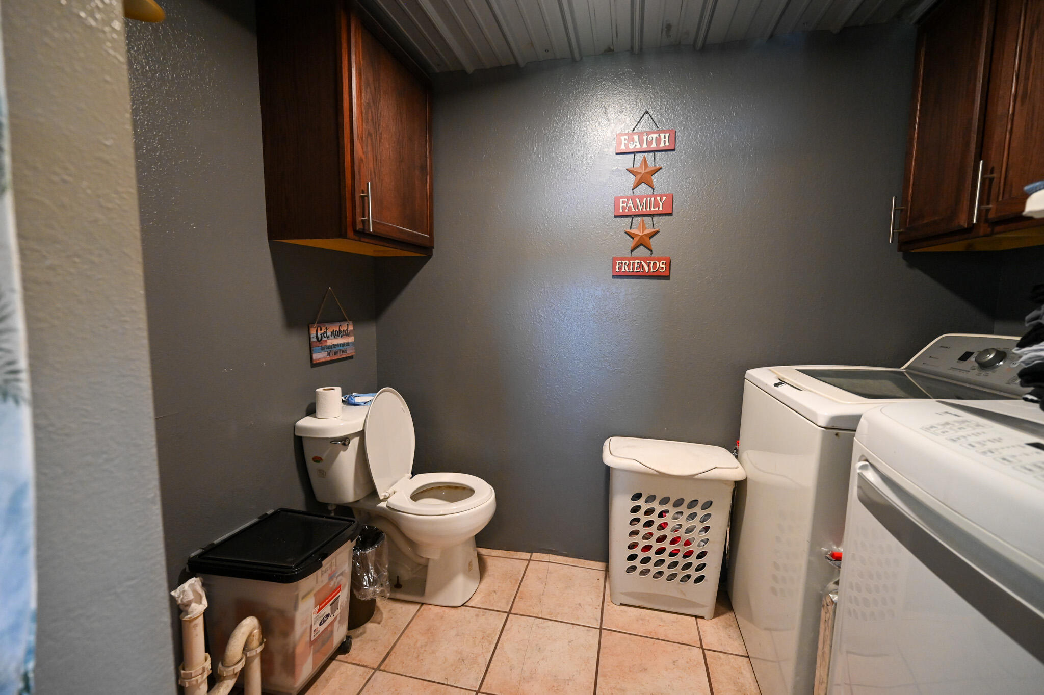 18272 North Hampton Drive Property Photo 16