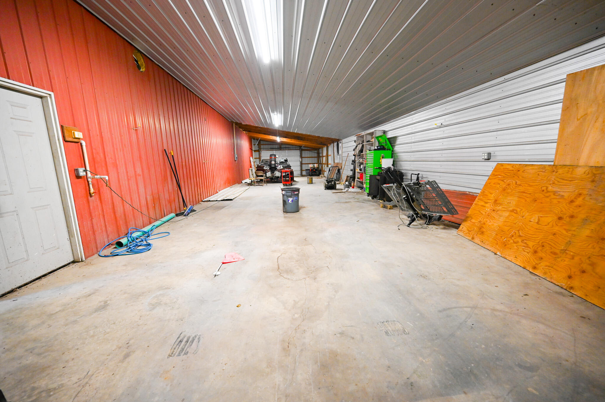 18272 North Hampton Drive Property Photo 27