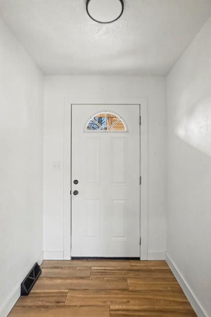 2344 South Kickapoo Avenue Property Photo 3