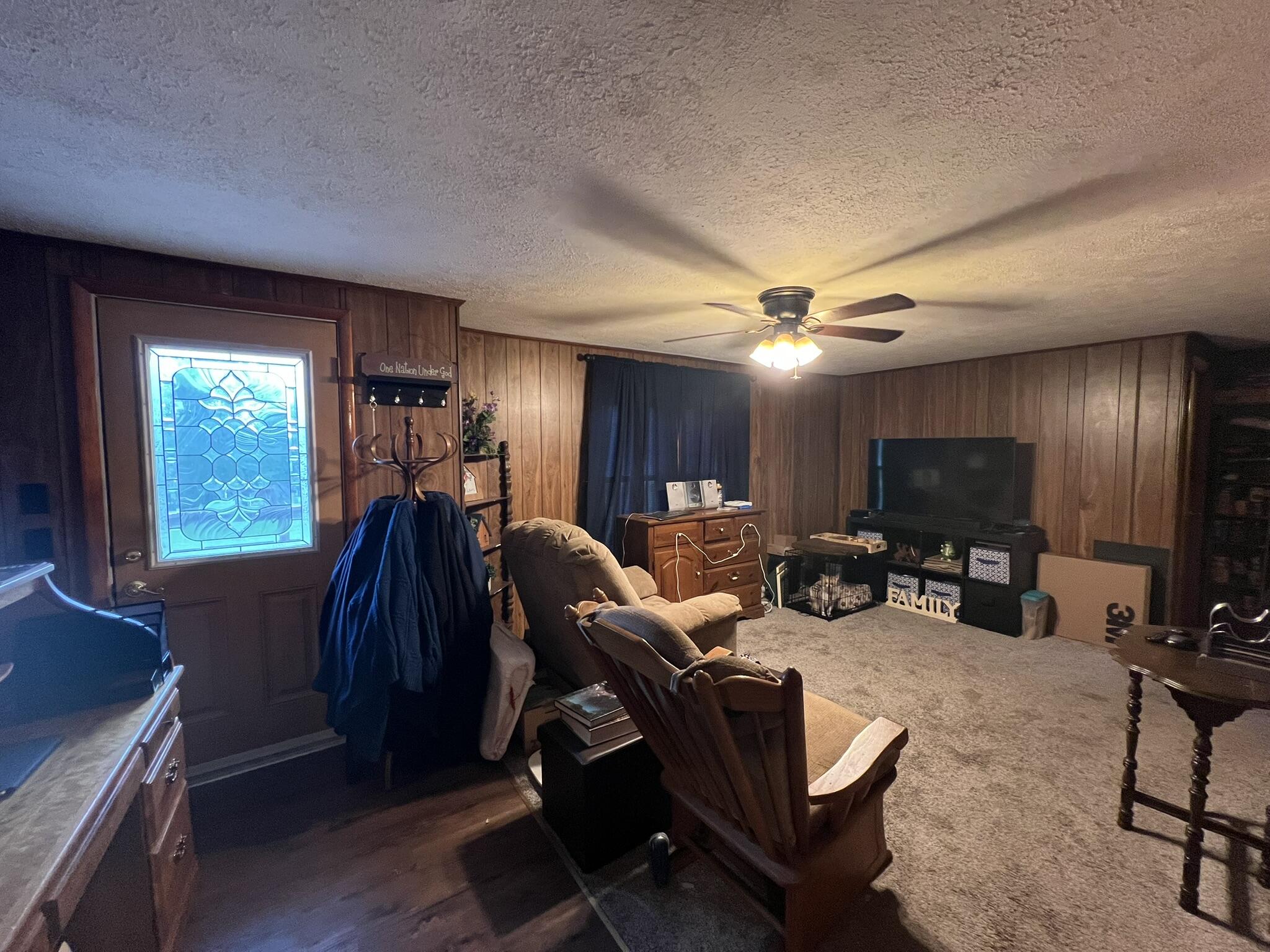 2717 Chestnut Drive Property Photo 9