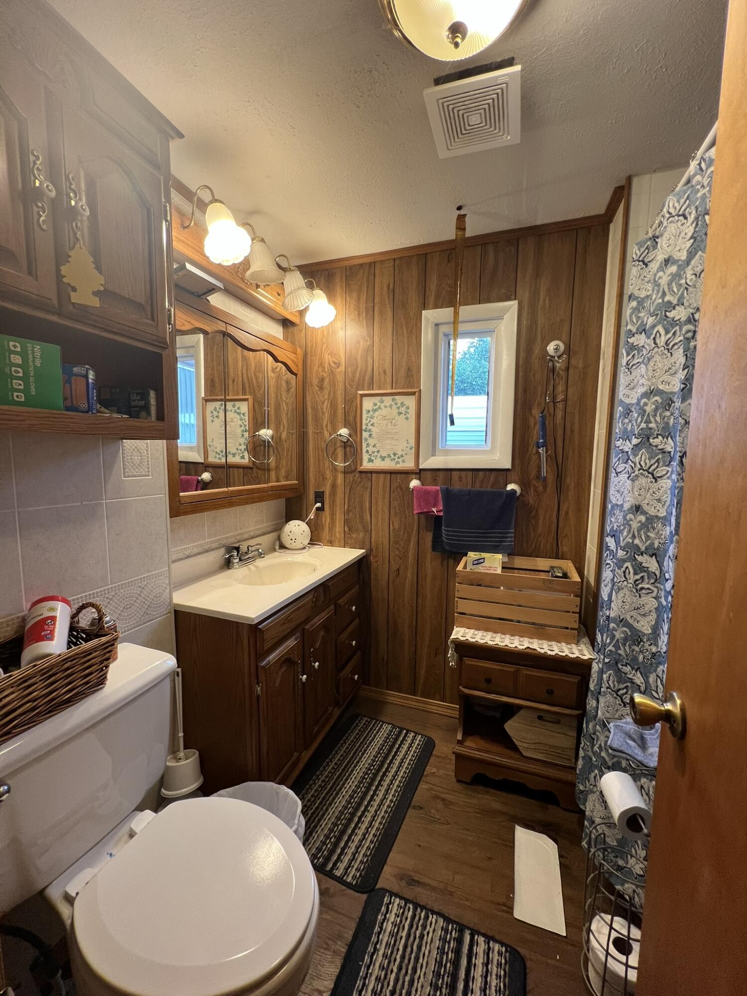 2717 Chestnut Drive Property Photo 13
