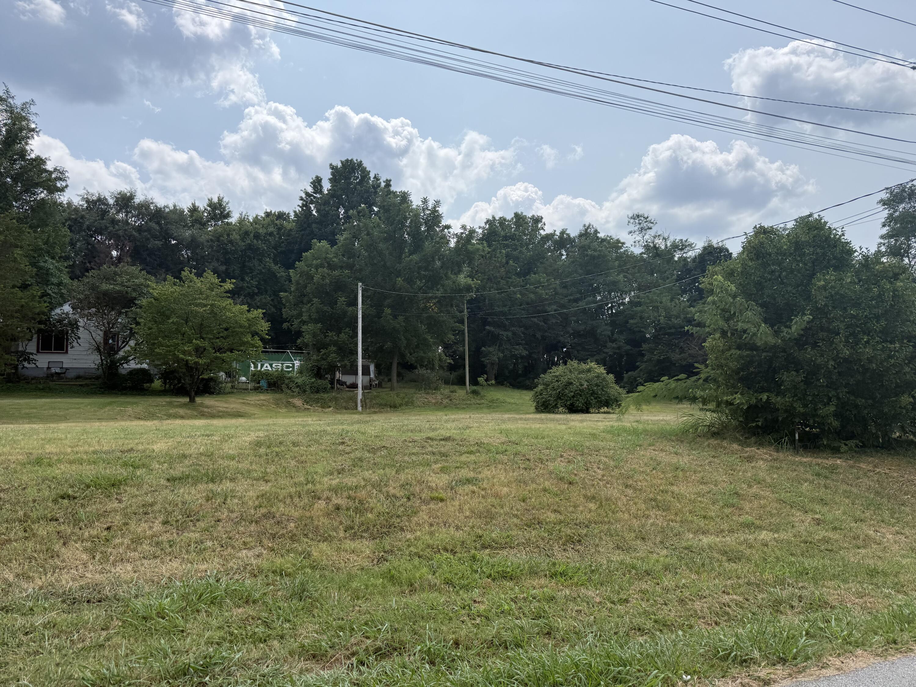 355&357 Roberts & 558 Gibbs Dr Property Photo 6