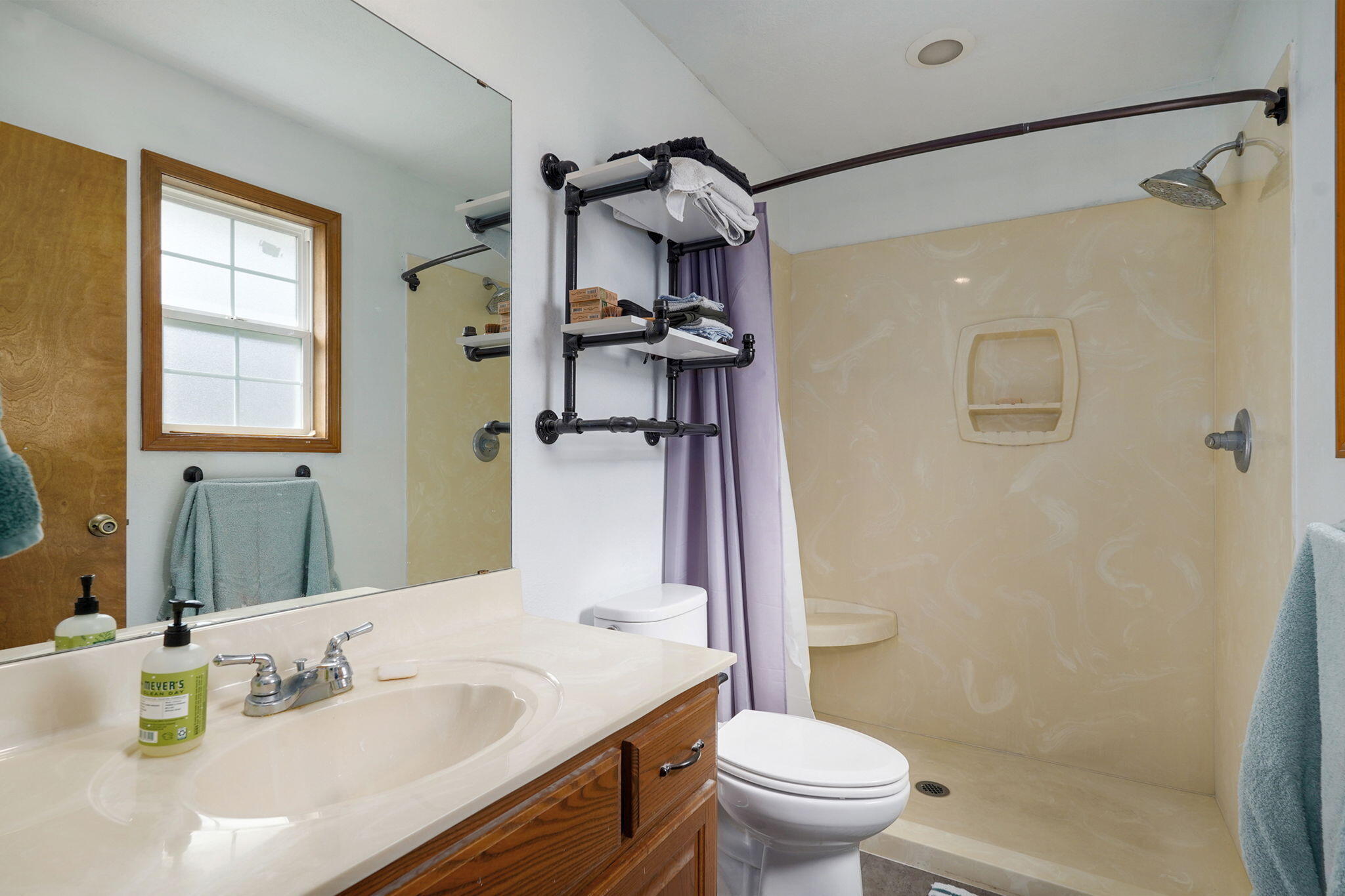 991 West Bates Drive Property Photo 18