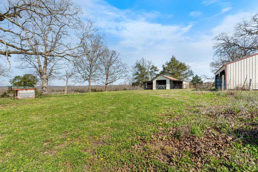 300 Oak Brook Ests Property Photo 42