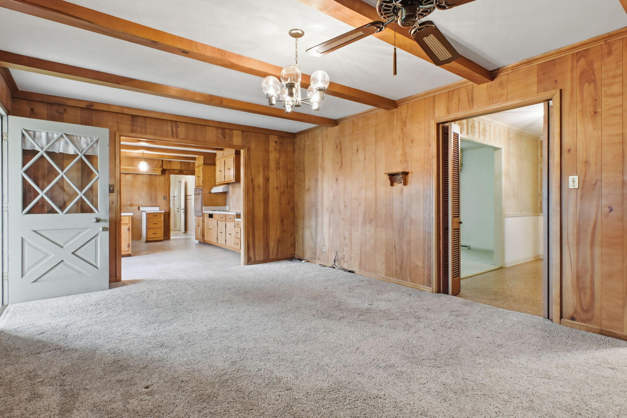 1562 North Maple Street Property Photo 25