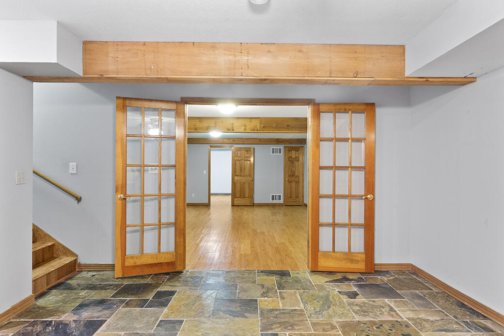 4410 Belmont Drive Property Photo 32