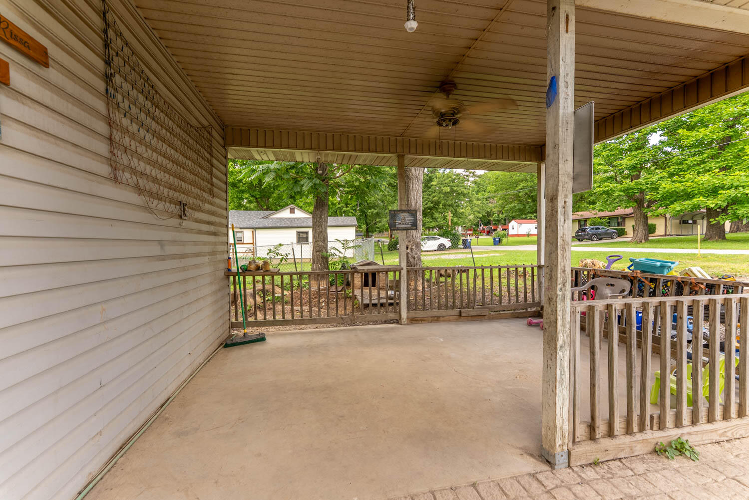 800 Waverly Road Property Photo 8