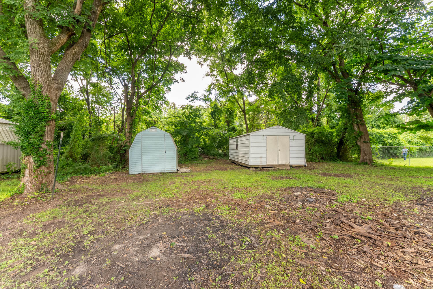 800 Waverly Road Property Photo 23