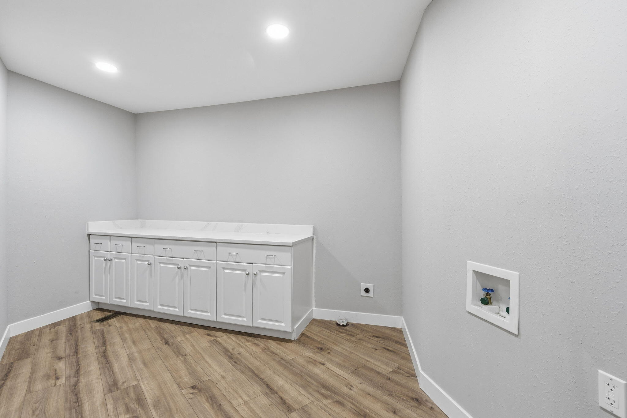 9387 State Highway 13 Property Photo 35
