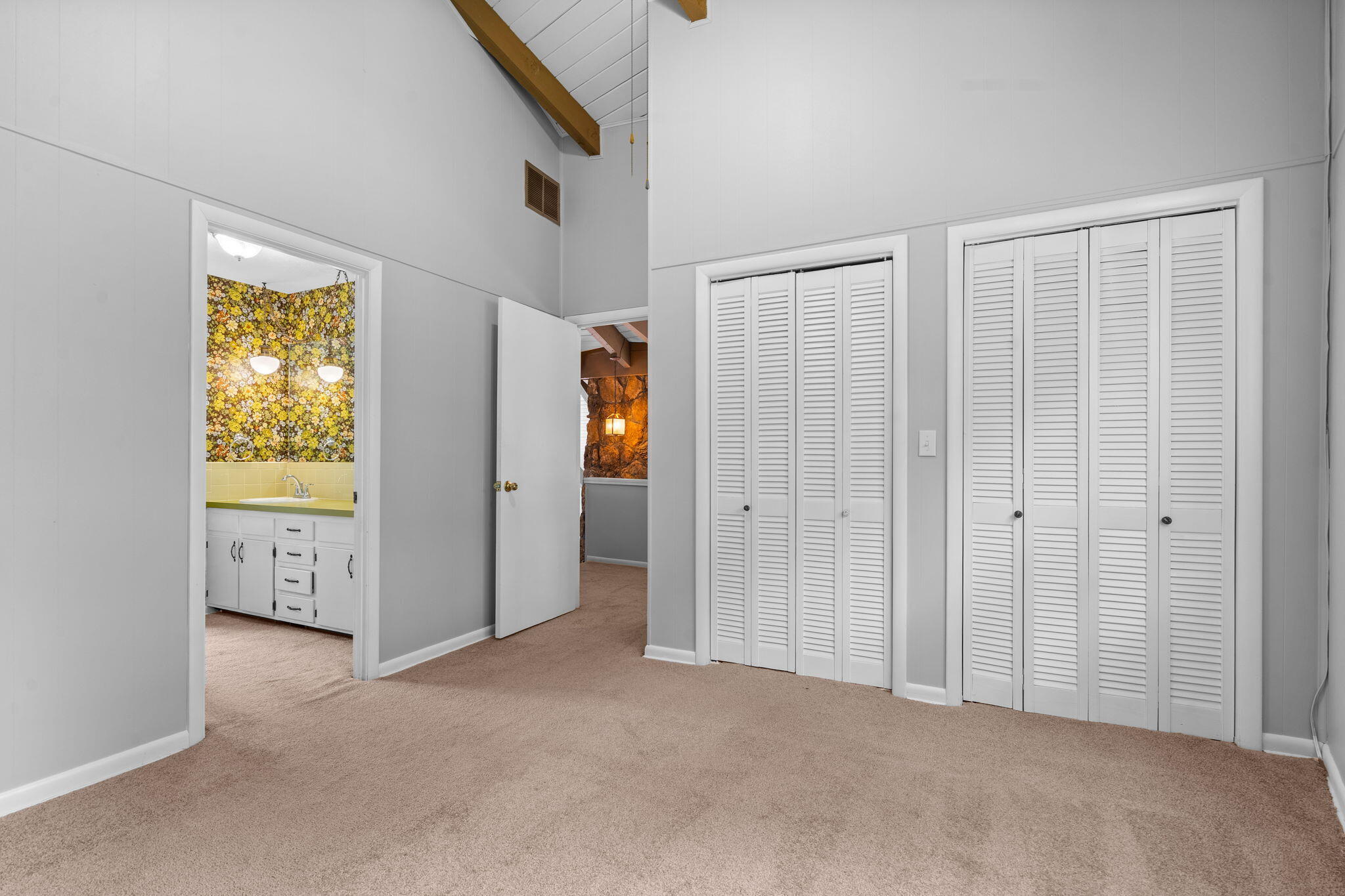 128 Moonvalley Drive Property Photo 42