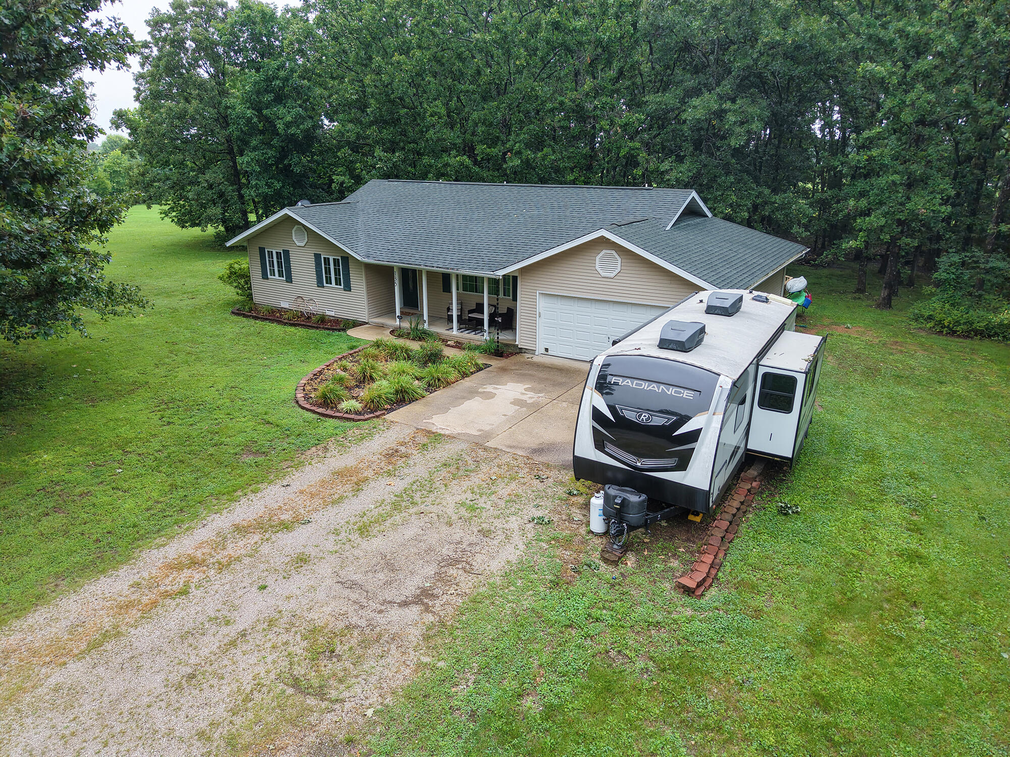 135 Katie Lane Property Photo 10