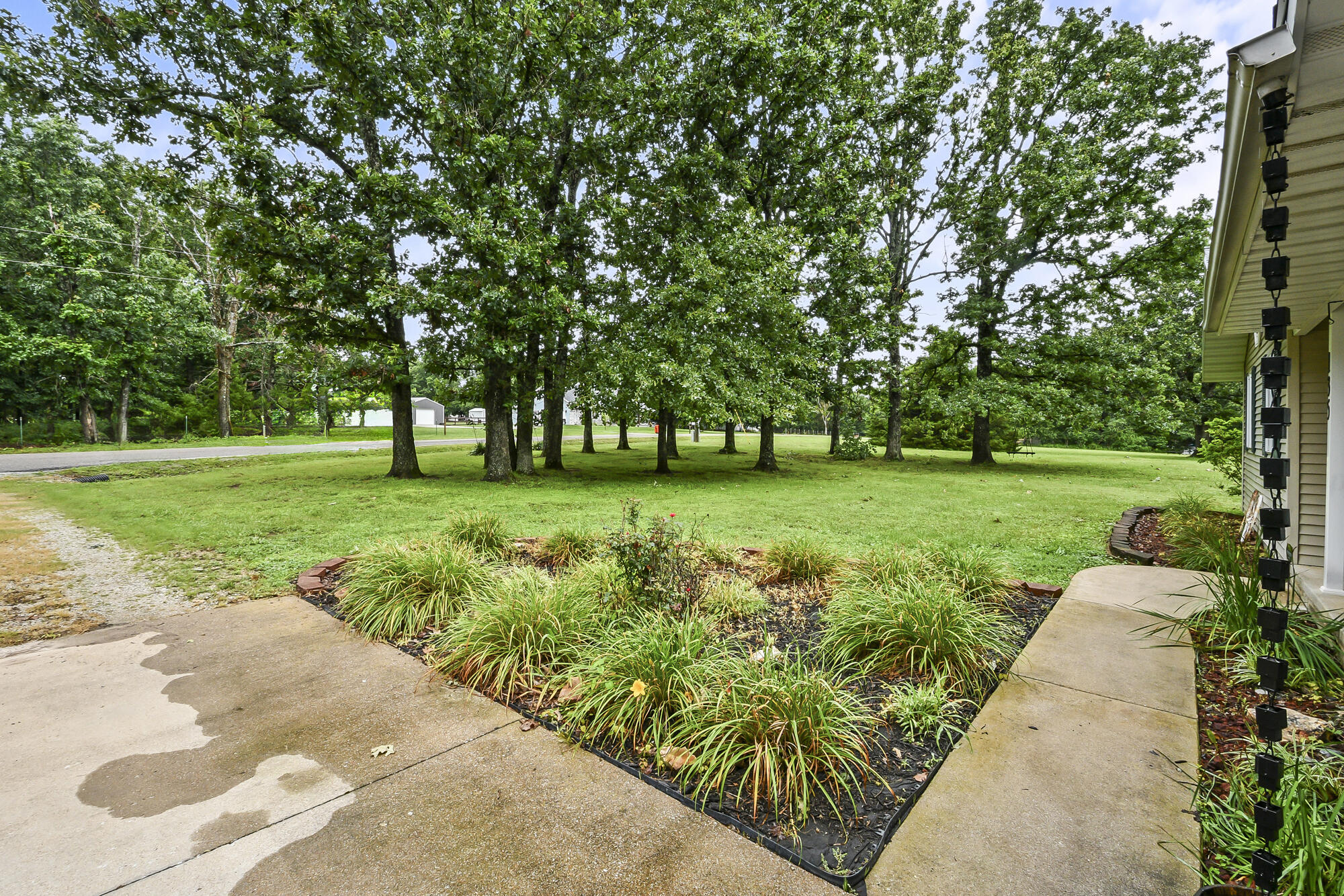 135 Katie Lane Property Photo 28