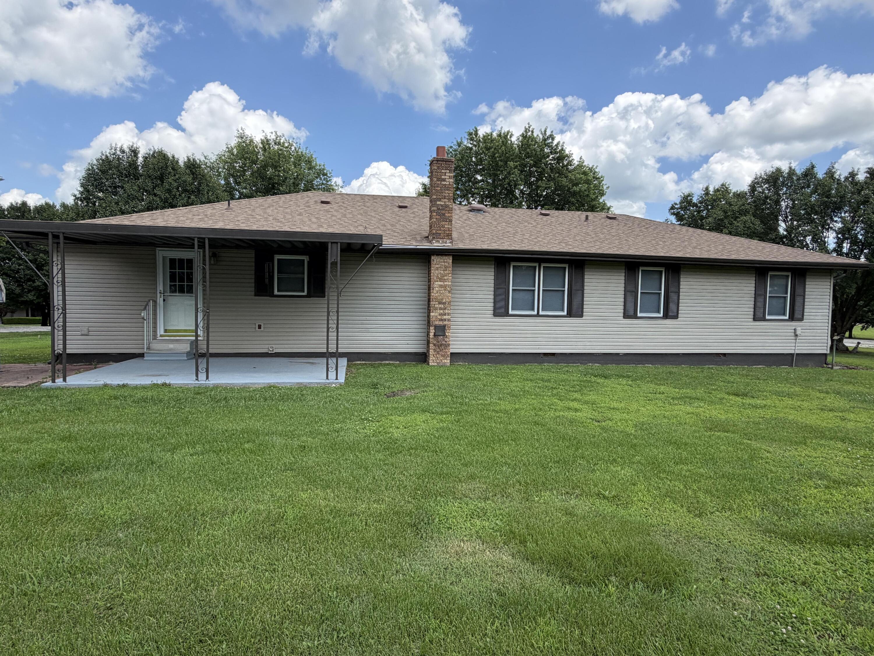 17 Sherwood Trail Property Photo 3
