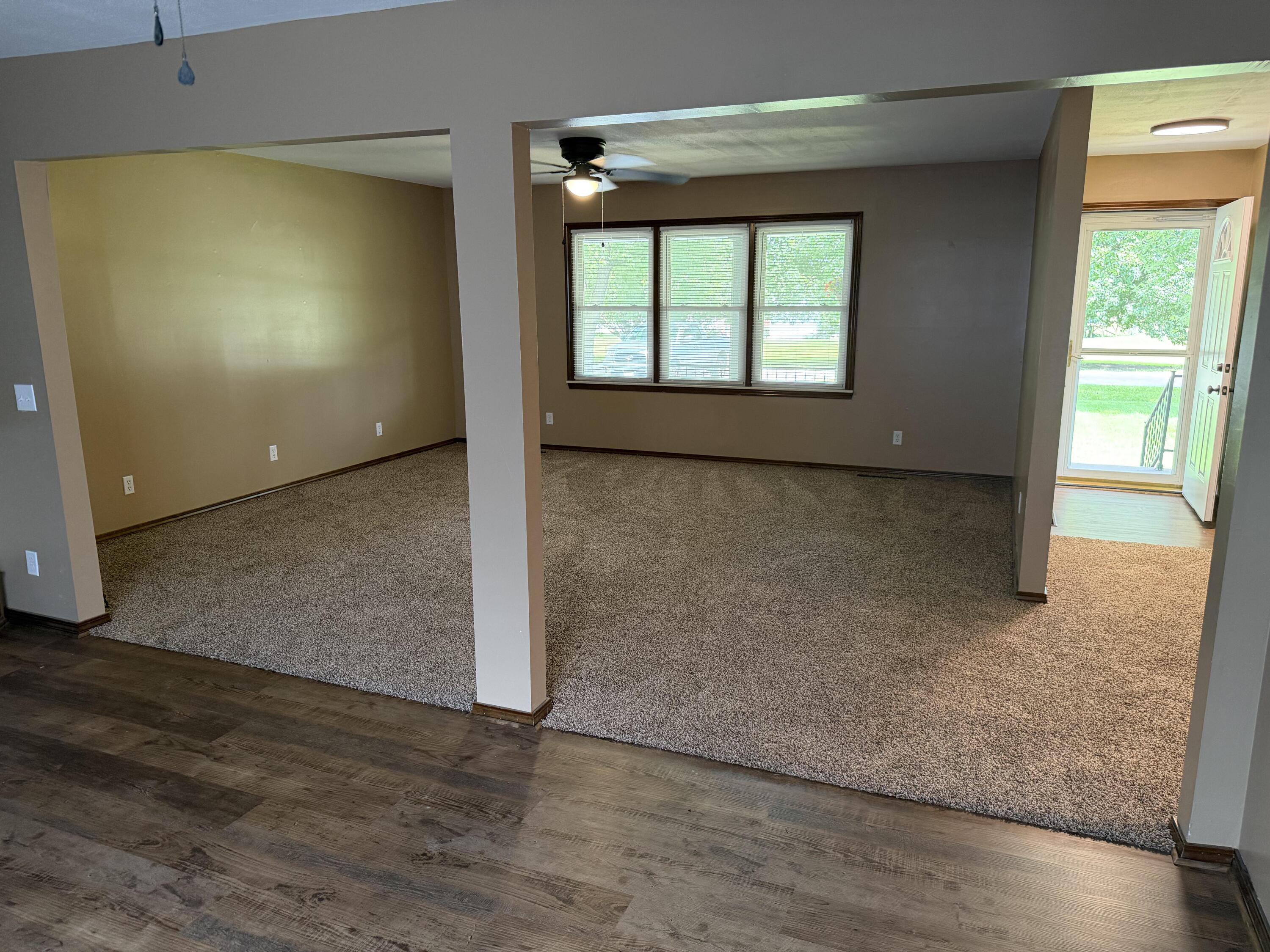 17 Sherwood Trail Property Photo 7